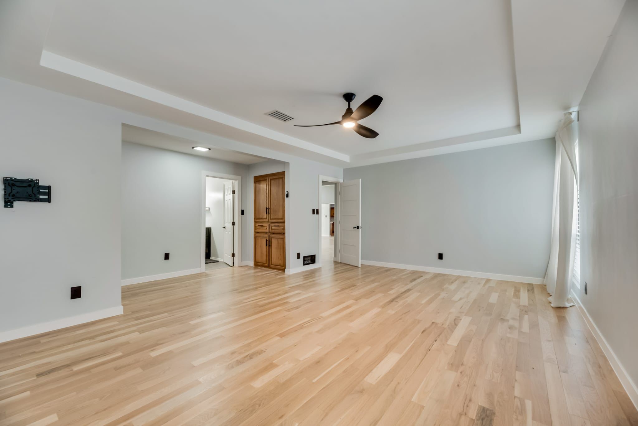 1904 Webster Drive