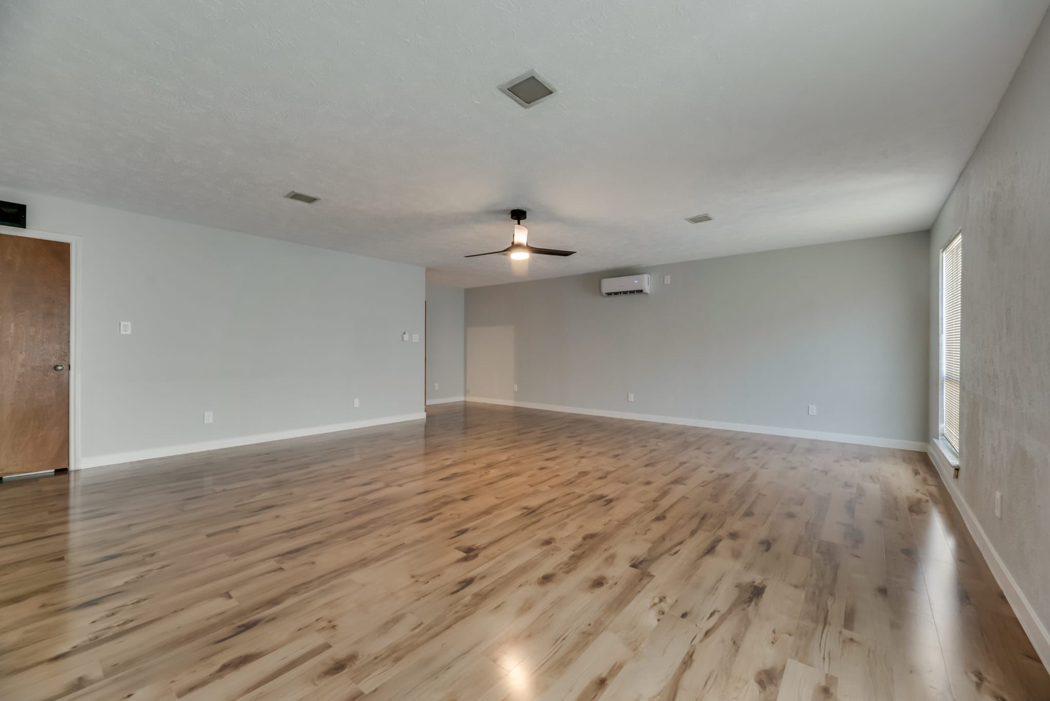 1904 Webster Drive