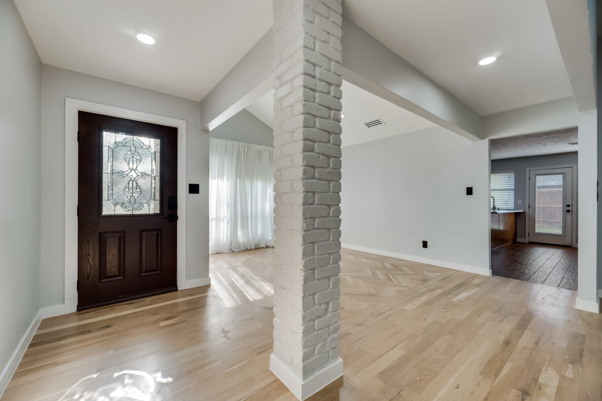 1904 Webster Drive