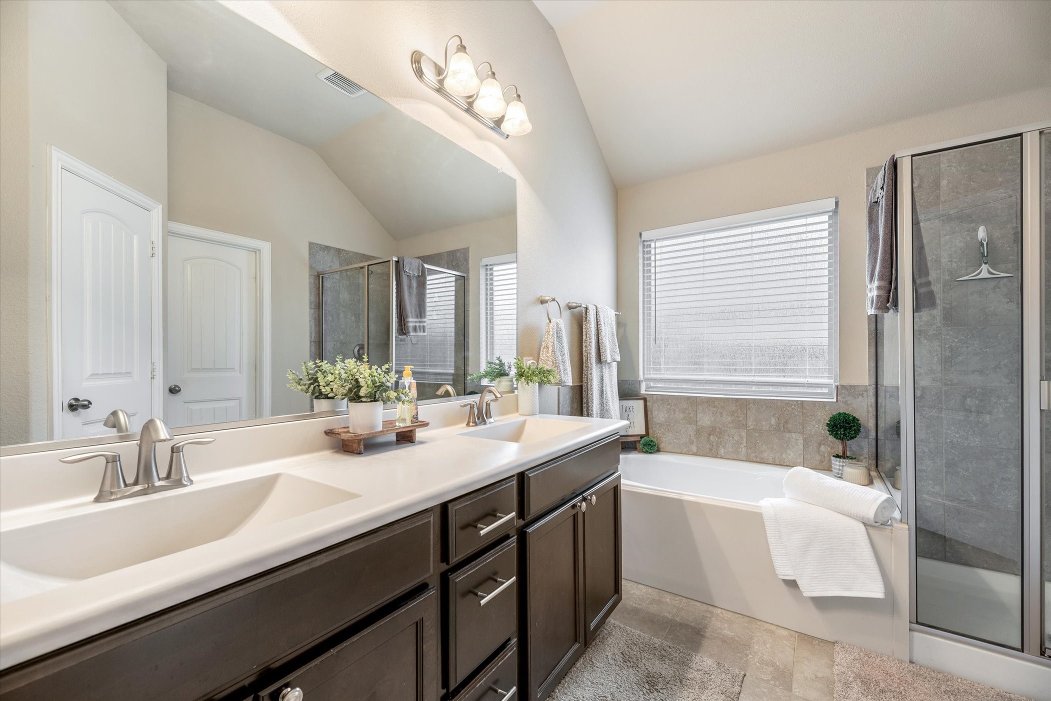 14604 Viking Lane