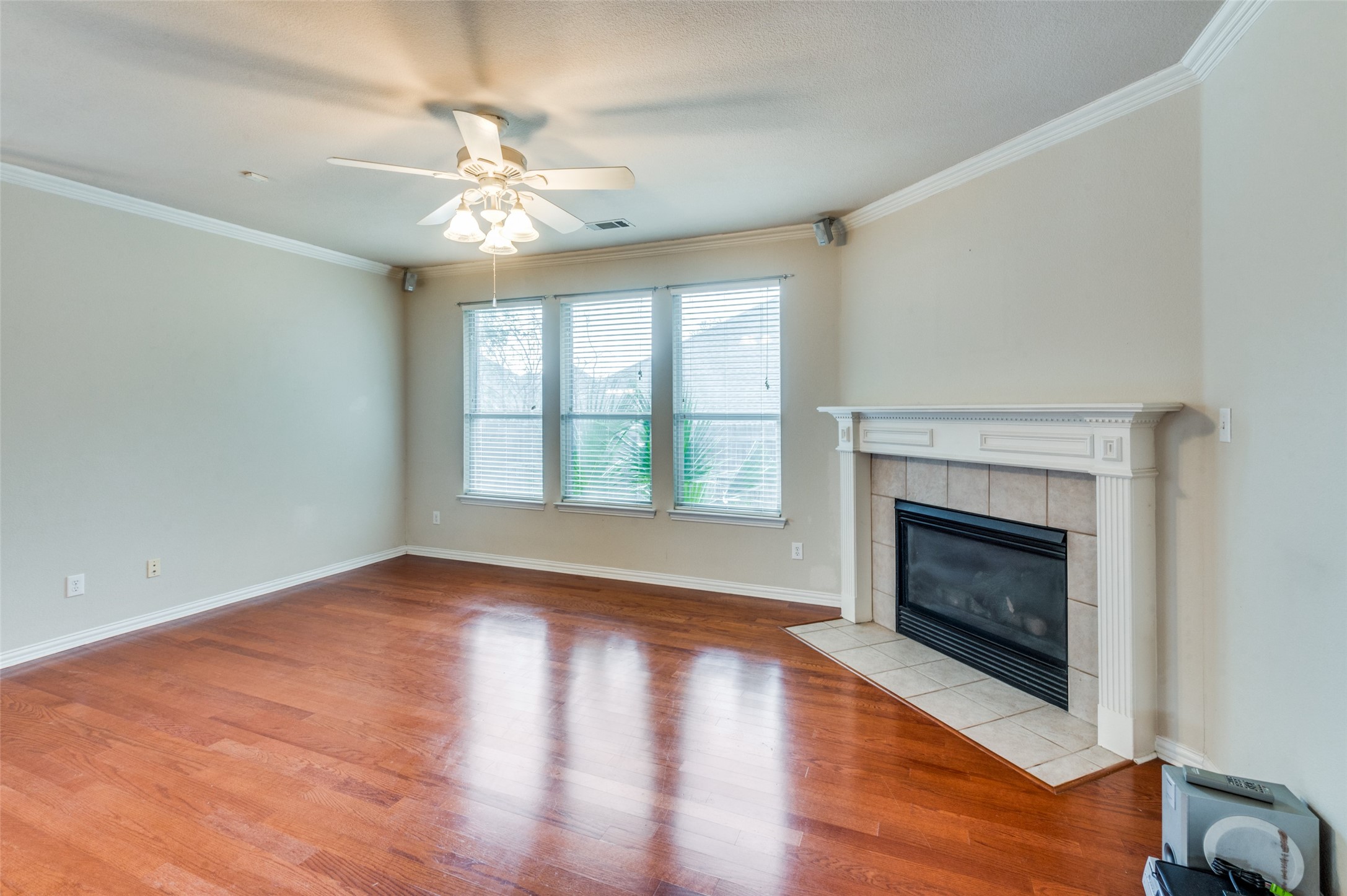 1228 Orchard Breeze
