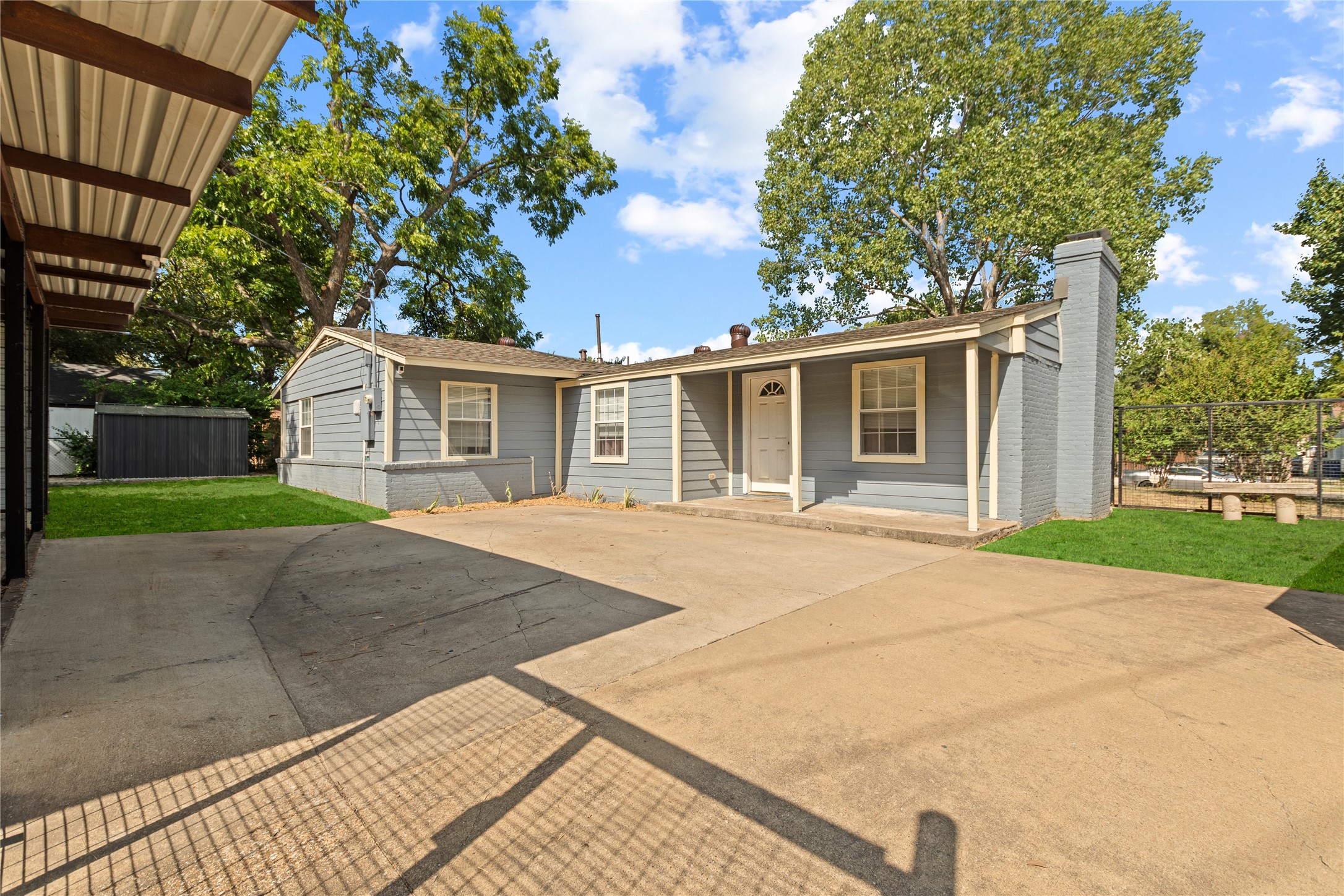 2502 Salerno Drive