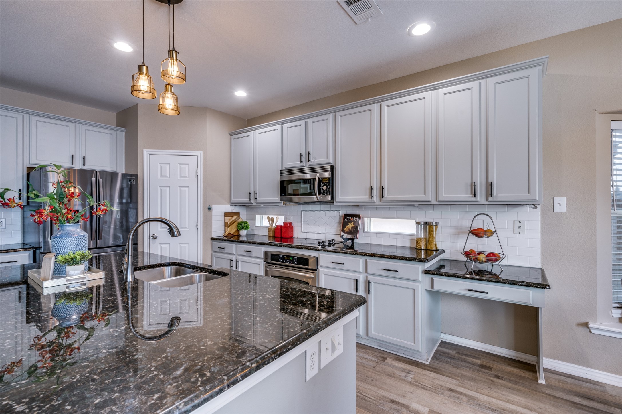 10729 Emerald Park Lane