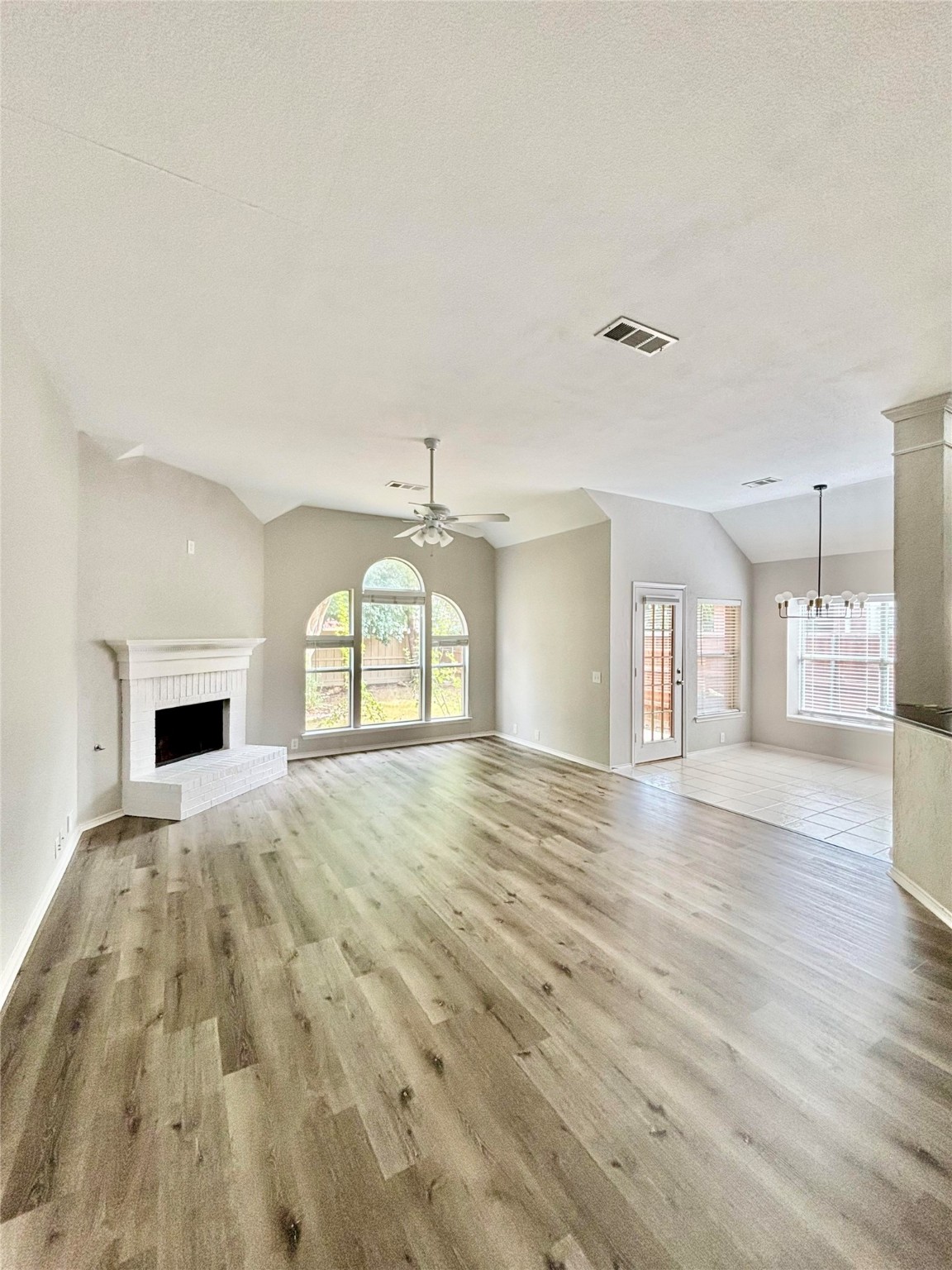 2209 tralee circle