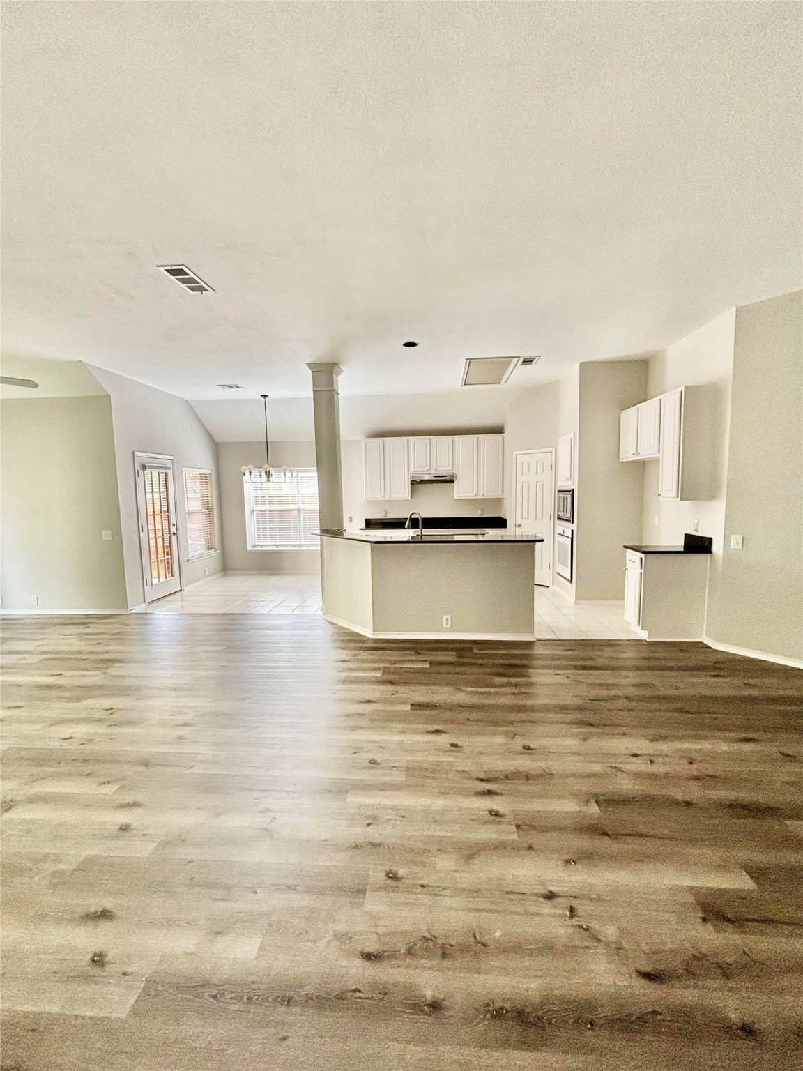 2209 tralee circle