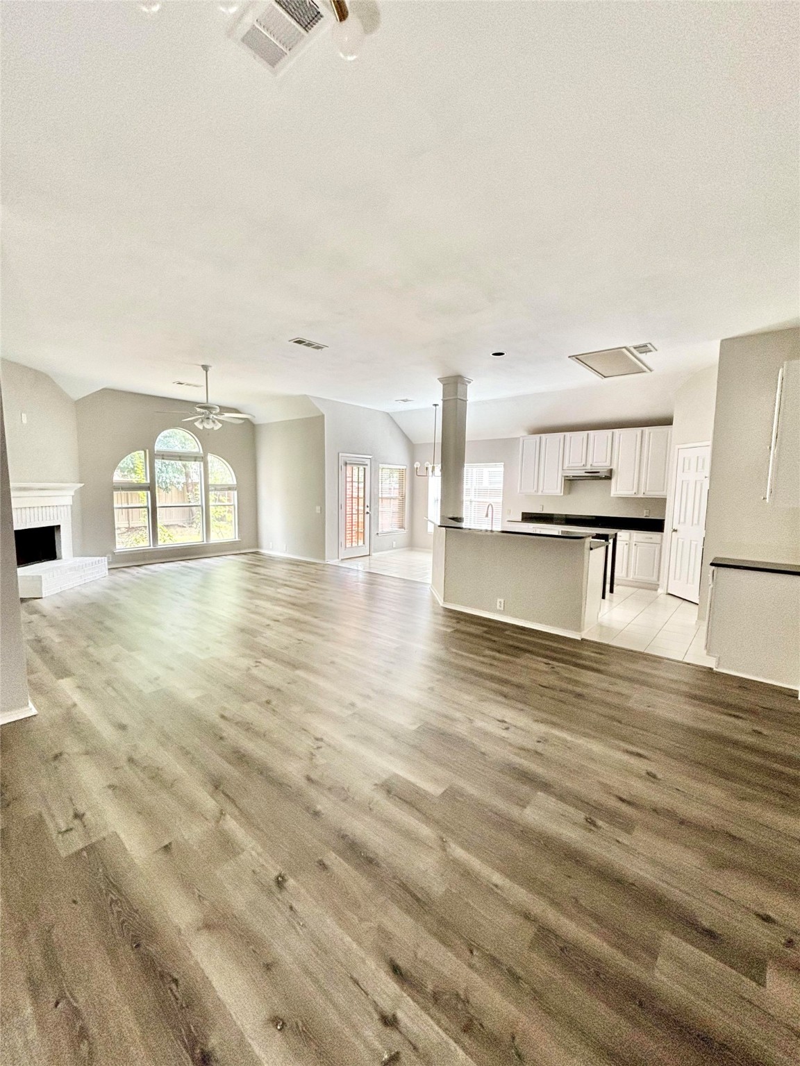 2209 tralee circle