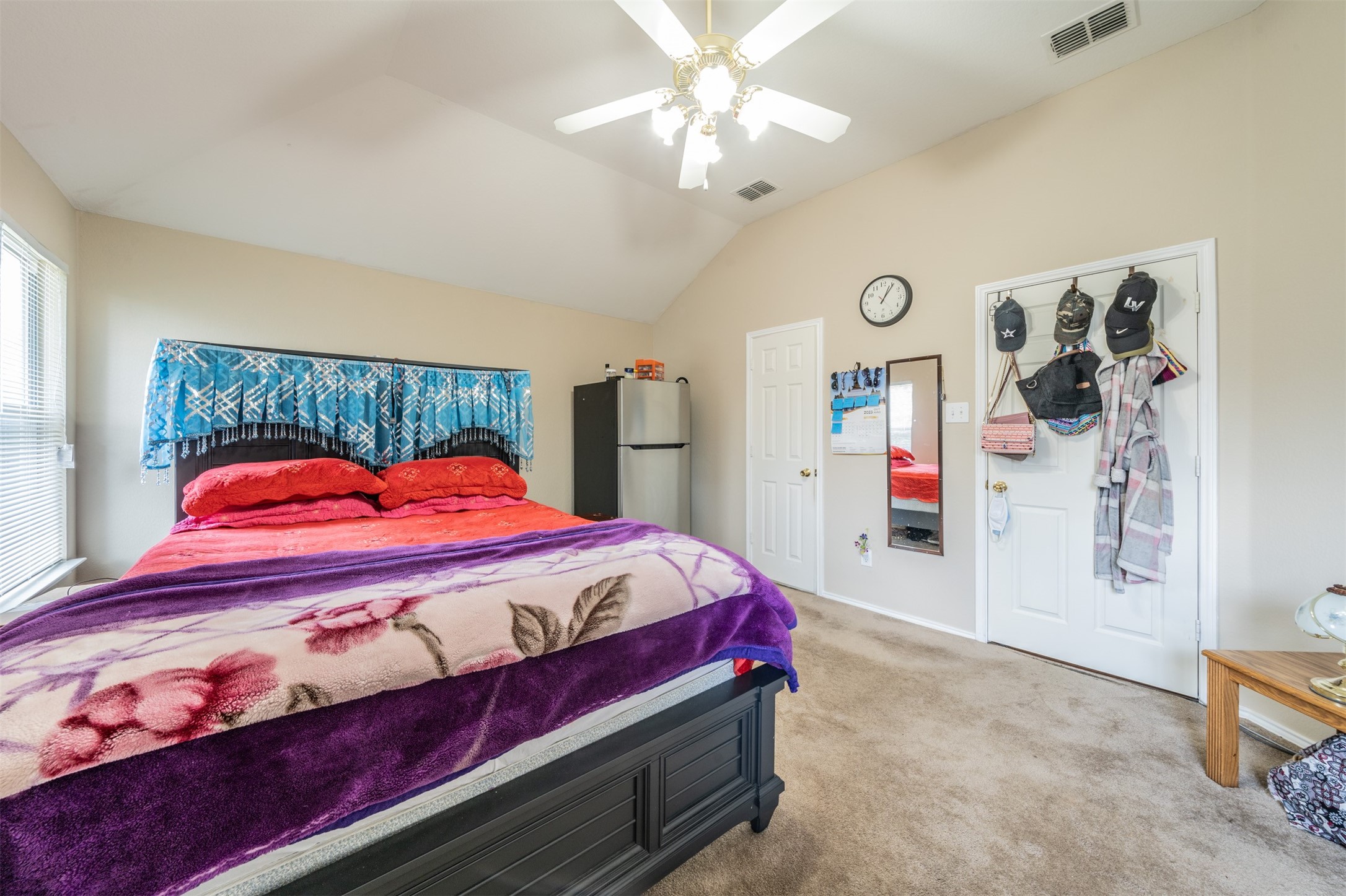 1236 Pepperidge Lane
