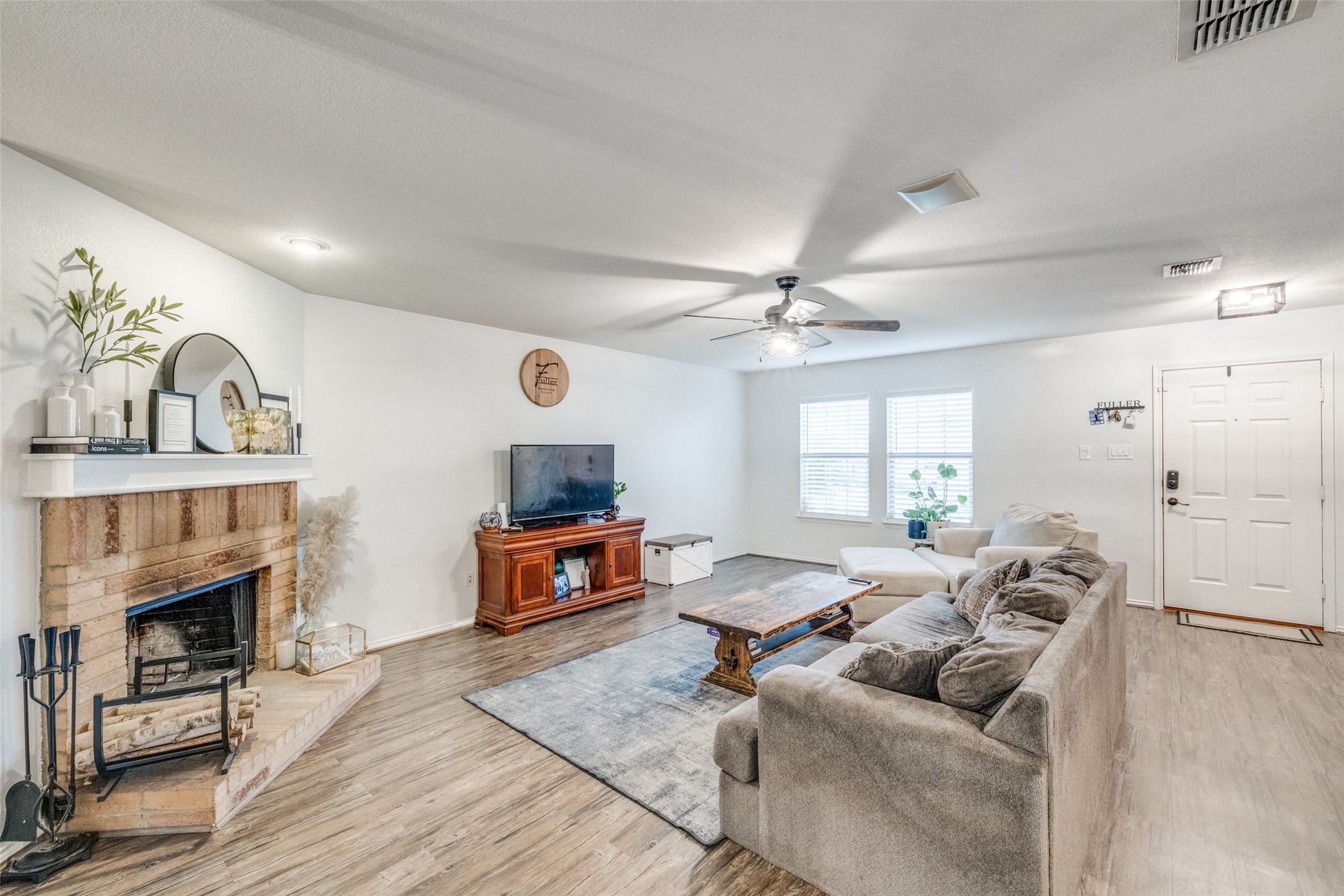 8817 Elk Creek Lane