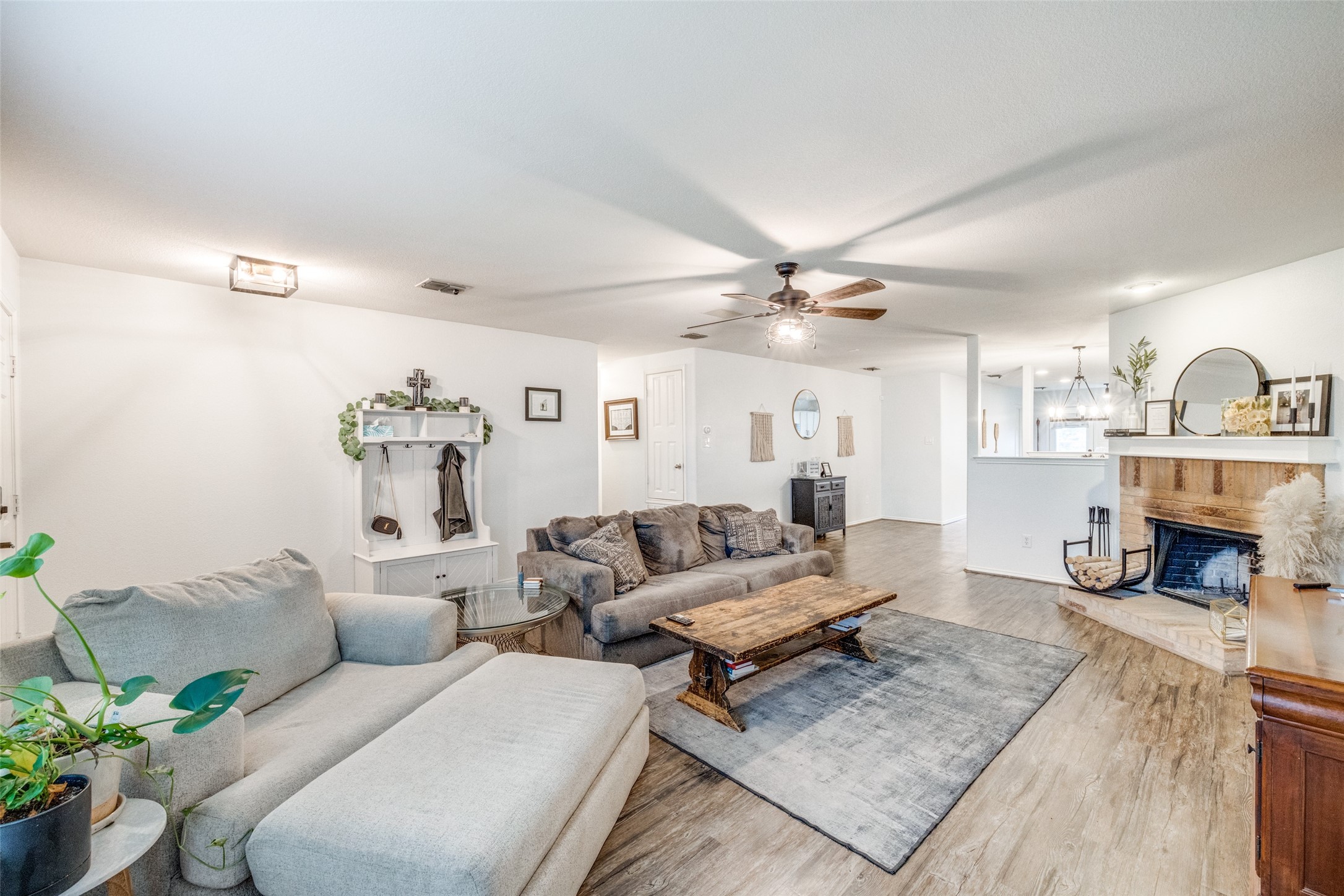 8817 Elk Creek Lane