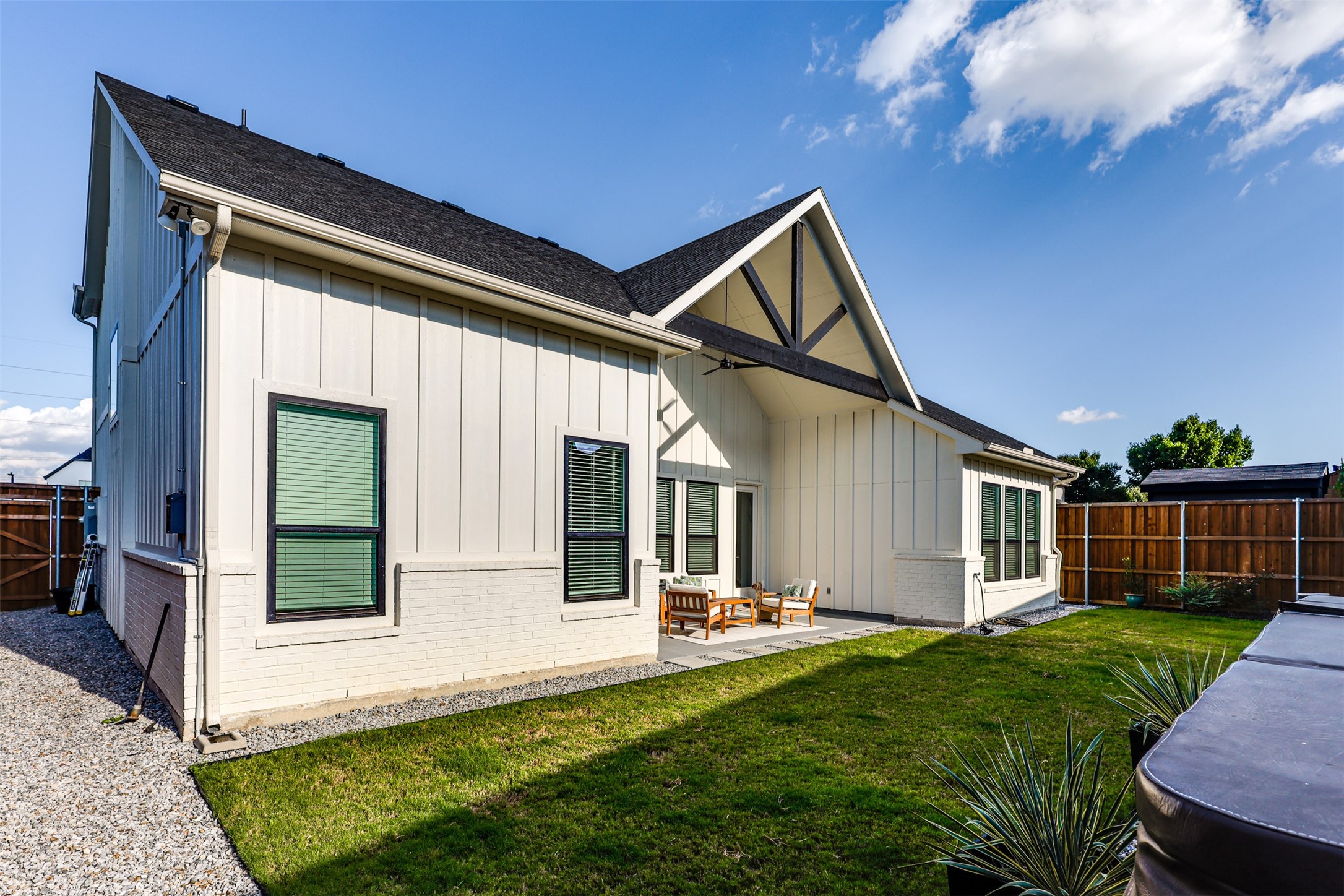 1305 Incline Circle
