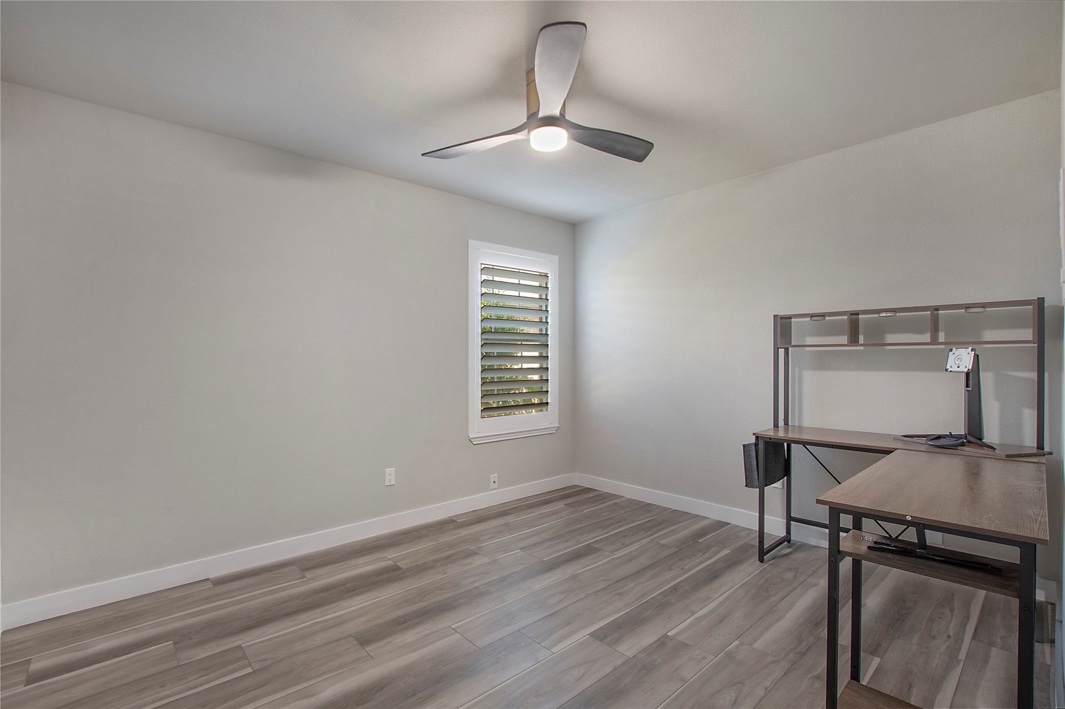7152 Fox Drive
