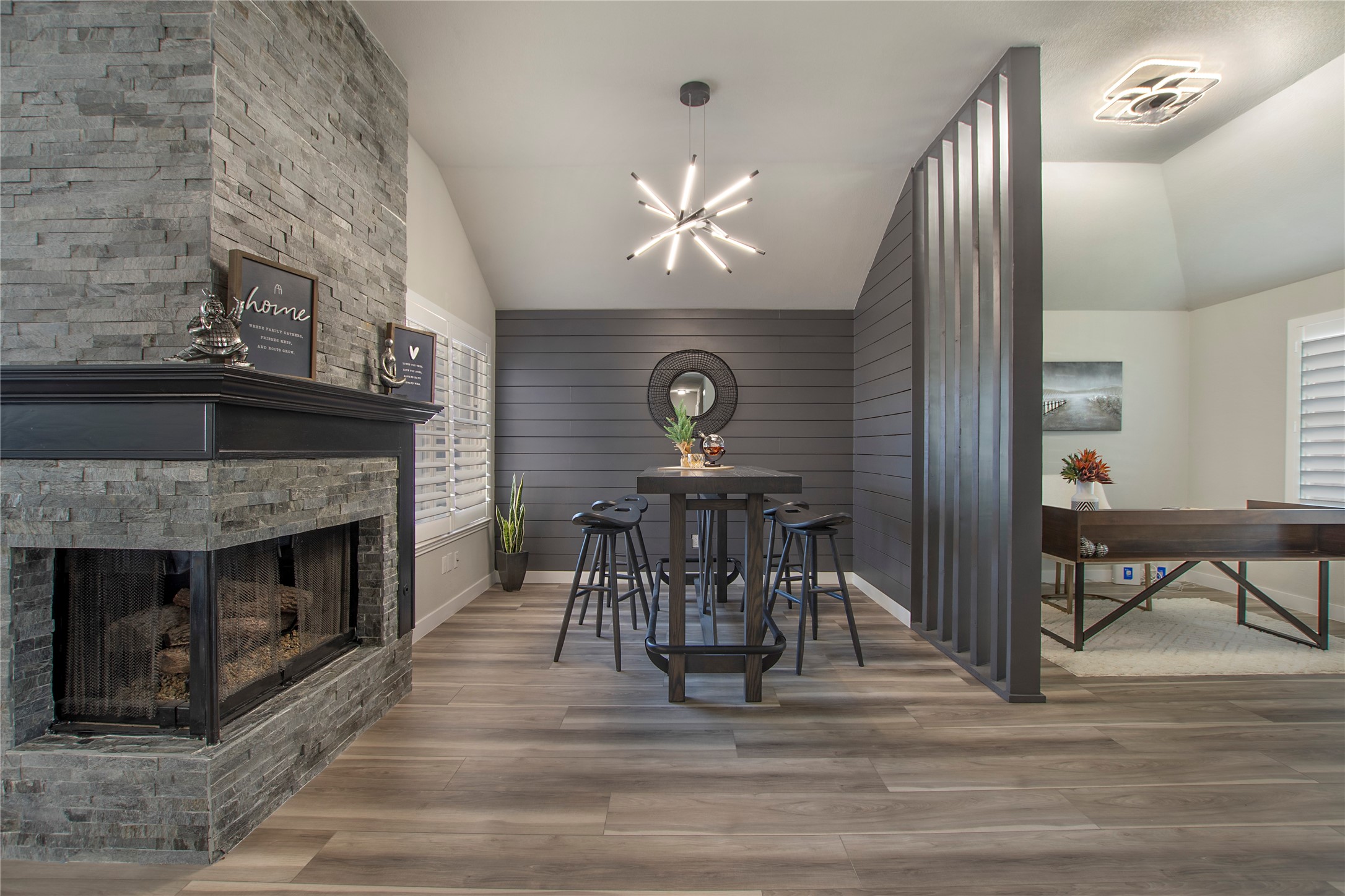 7152 Fox Drive
