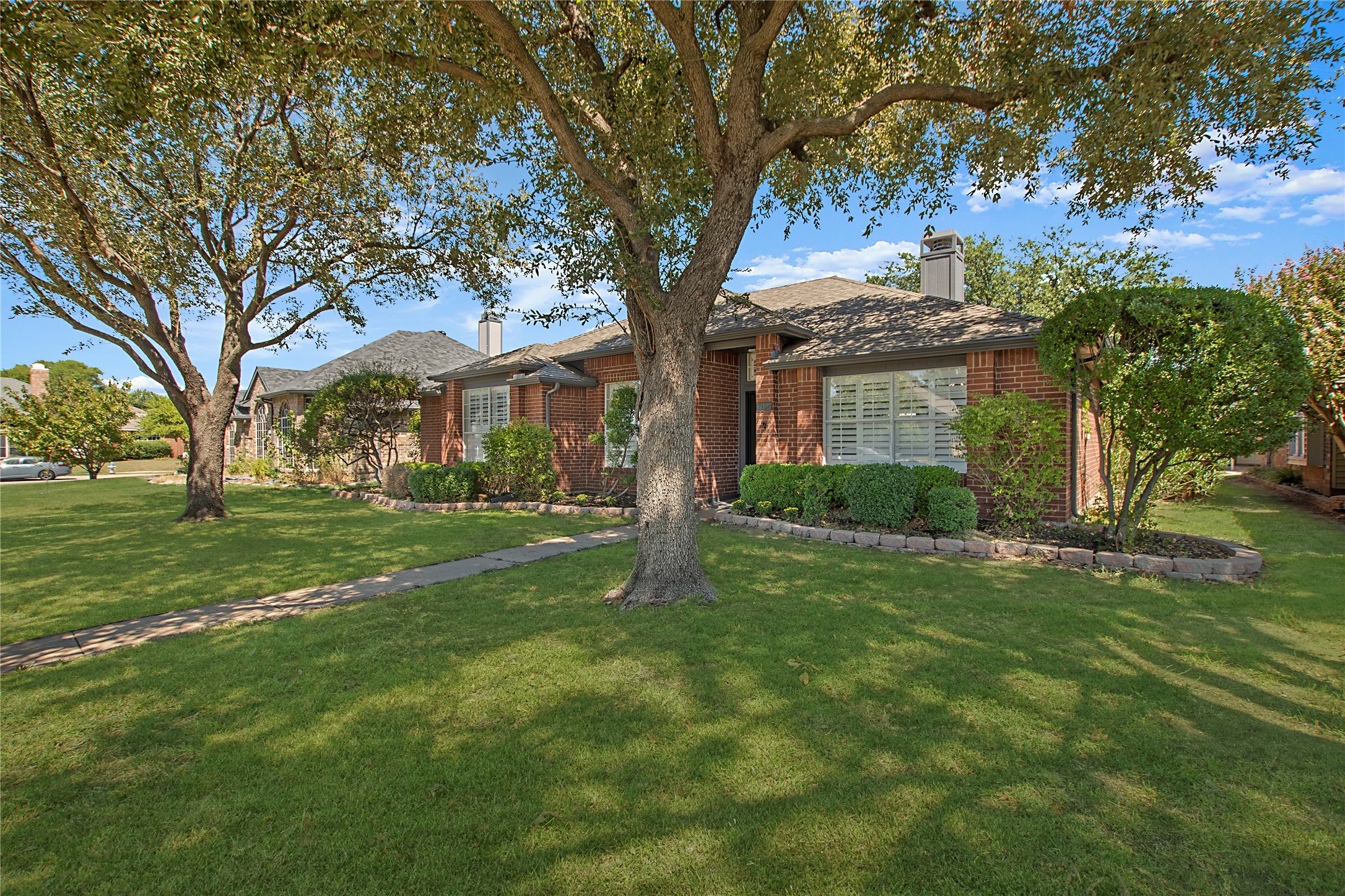 7152 Fox Drive