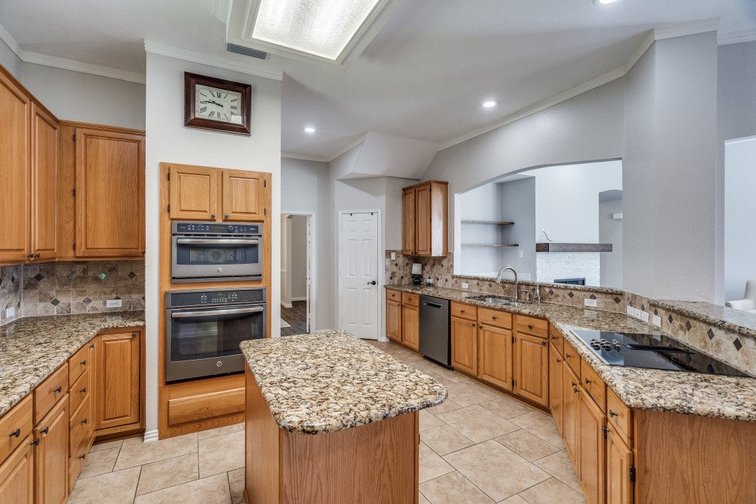 1007 Madera Court