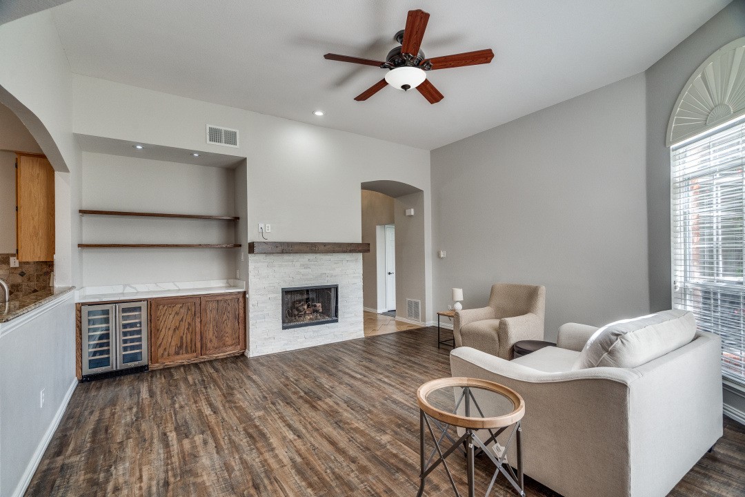 1007 Madera Court
