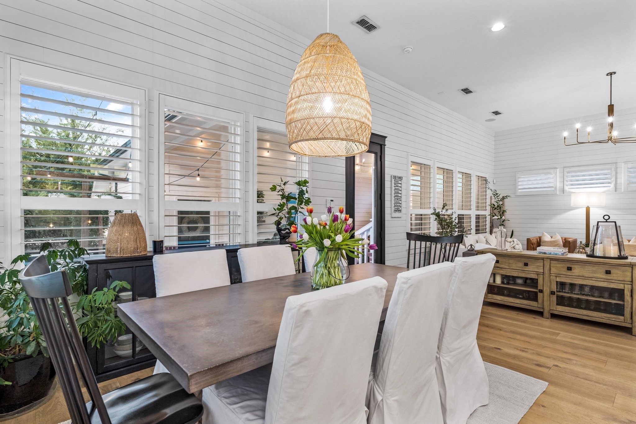 2100 Tremont Boulevard