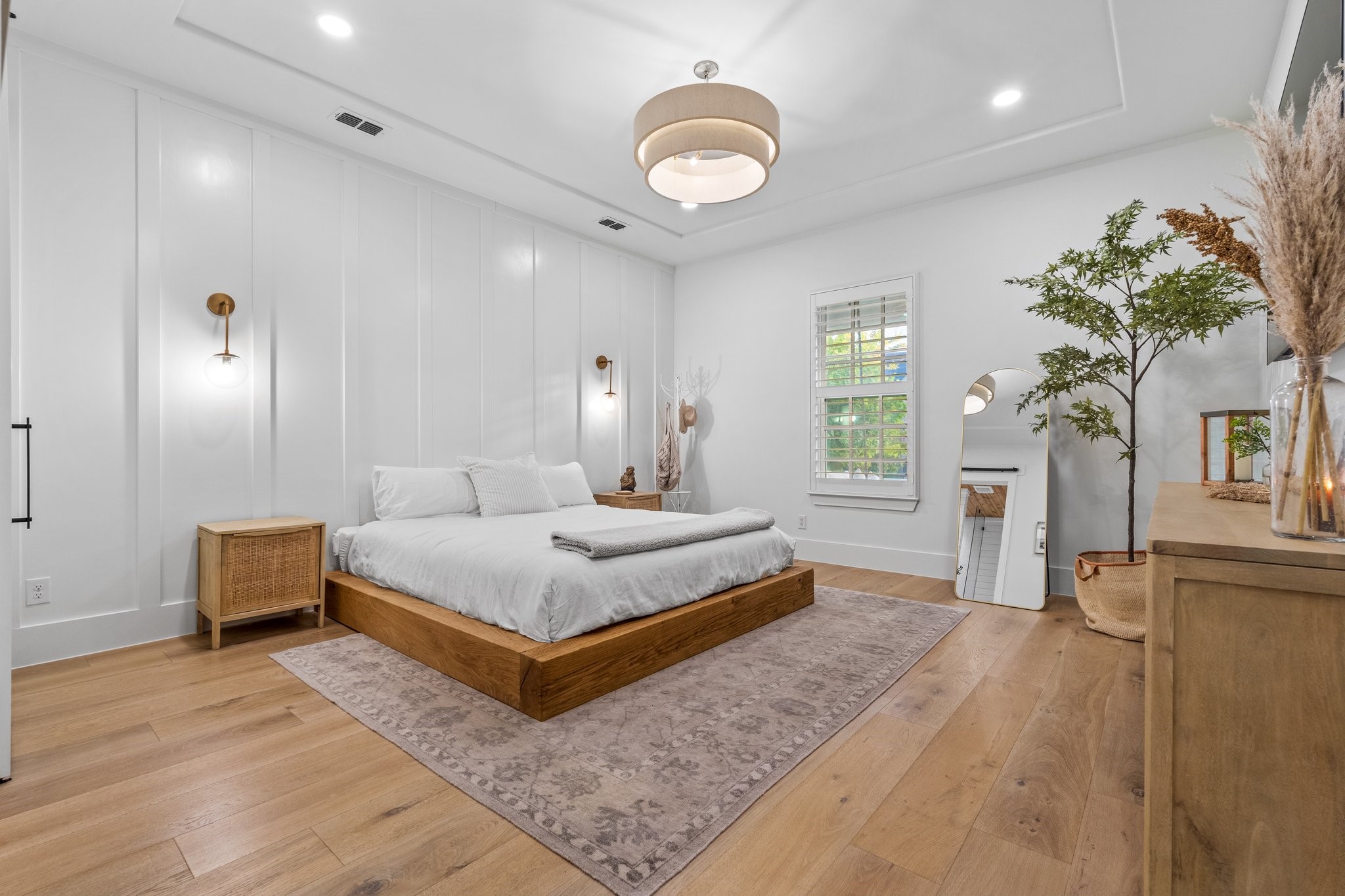 2100 Tremont Boulevard