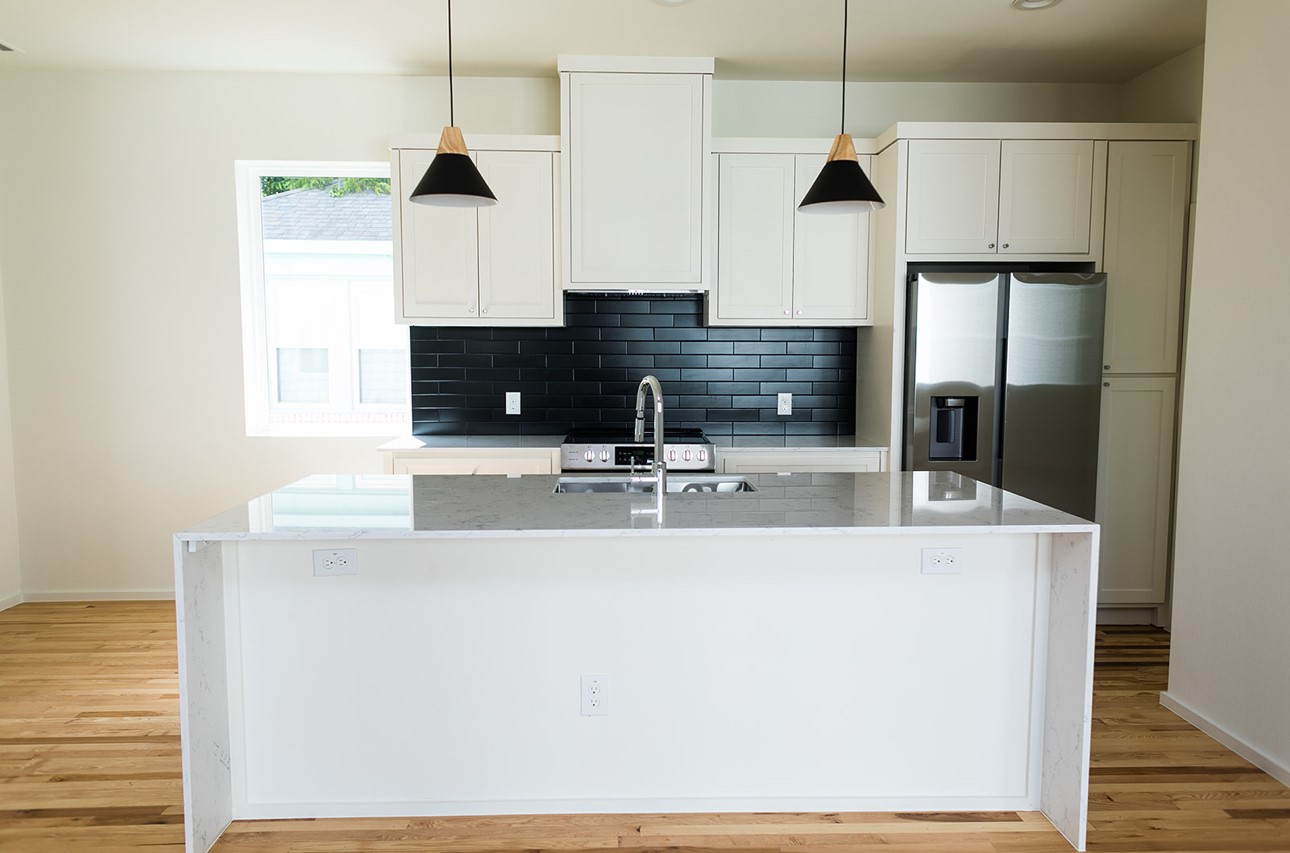 4138 Herschel Avenue