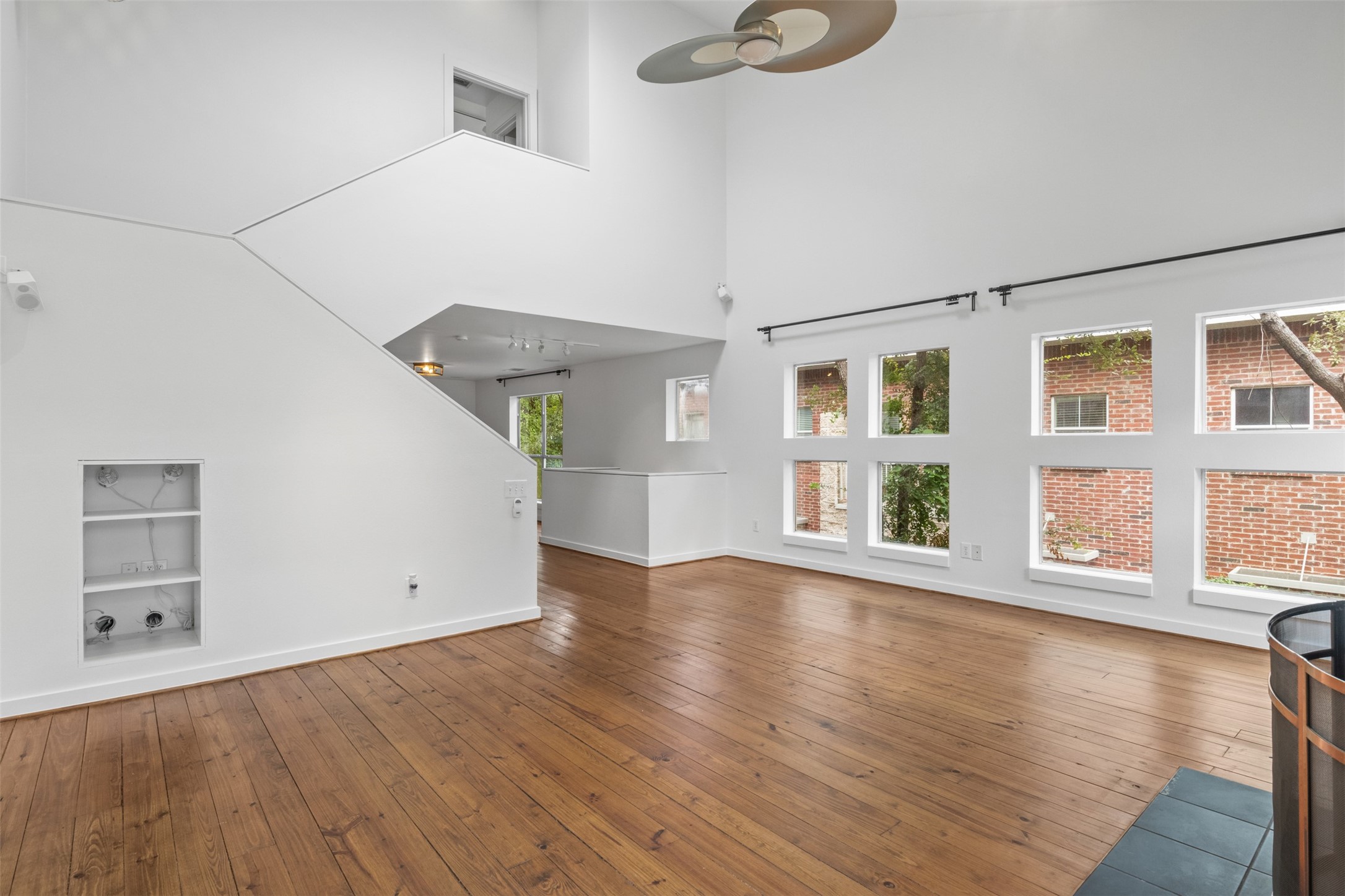 3809 San Jacinto Street E