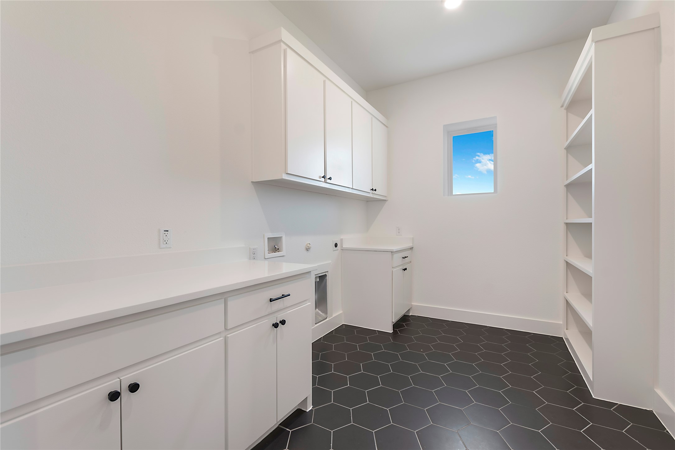 430 Whispering Way
