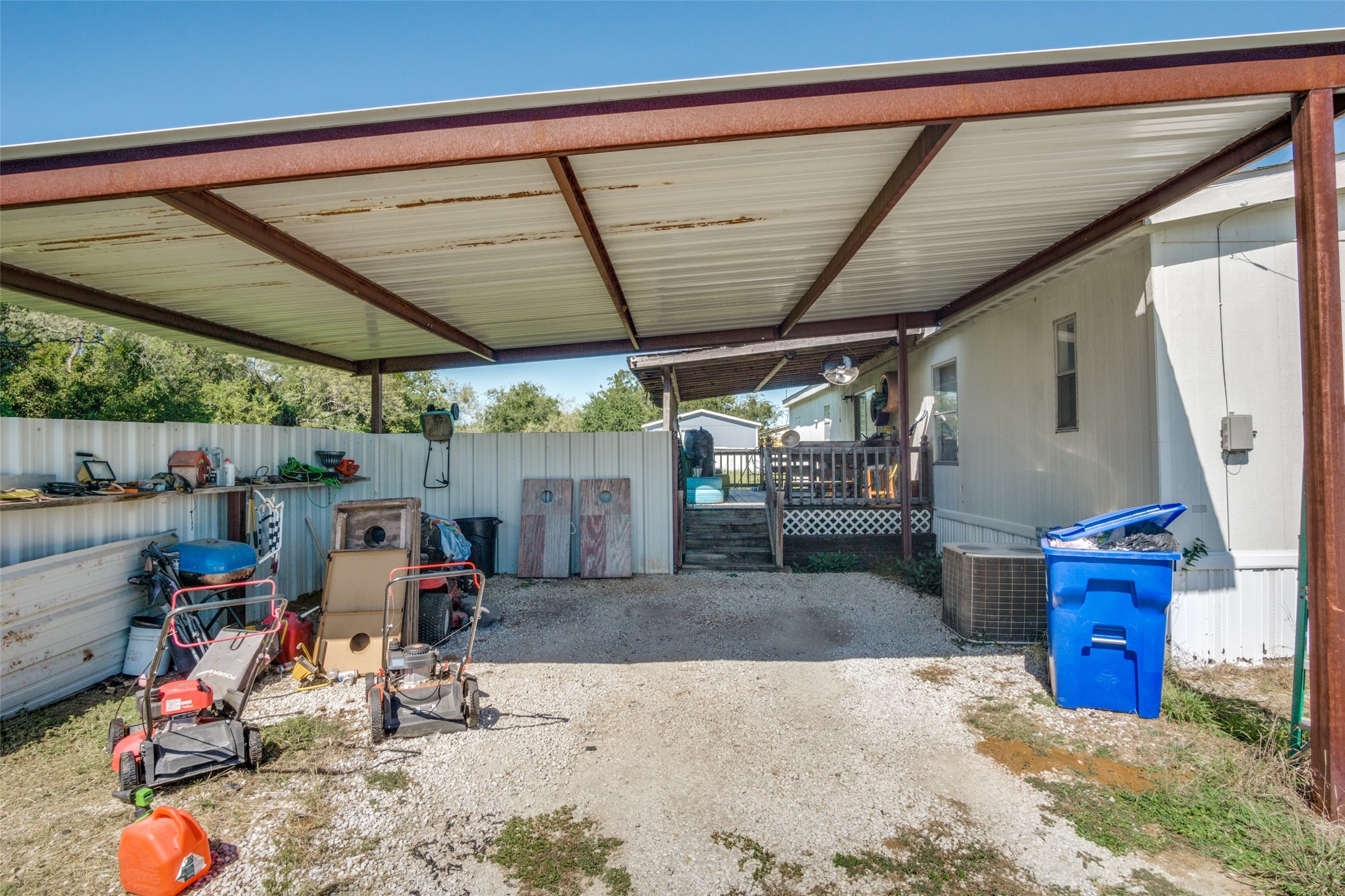 1537 Wild Horse Lane