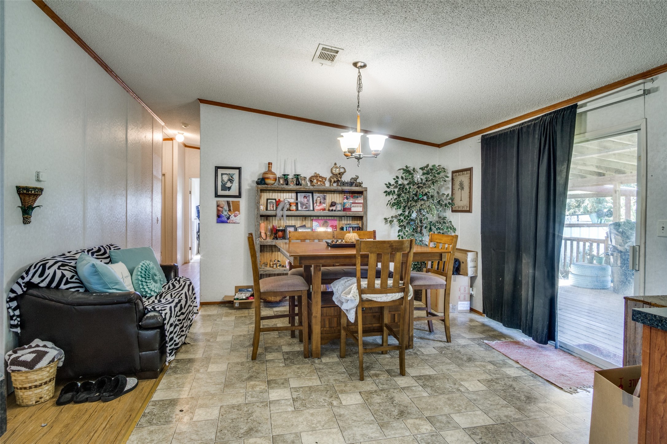 1537 Wild Horse Lane