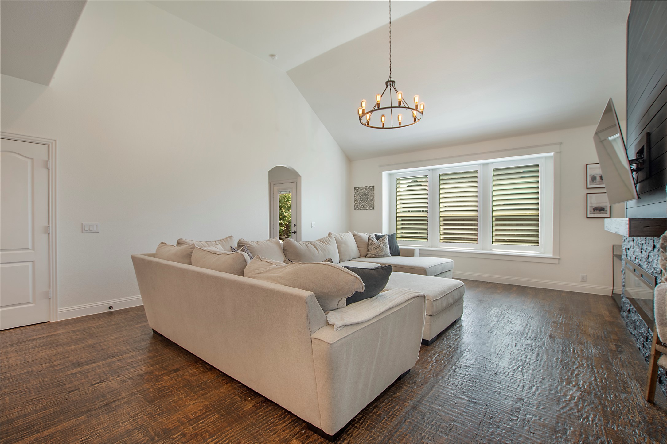 3400 Cedar Lane