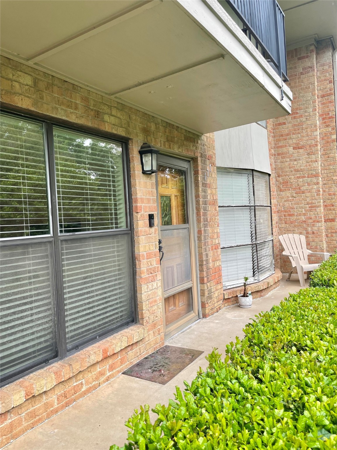 4211 Newton Avenue 117b