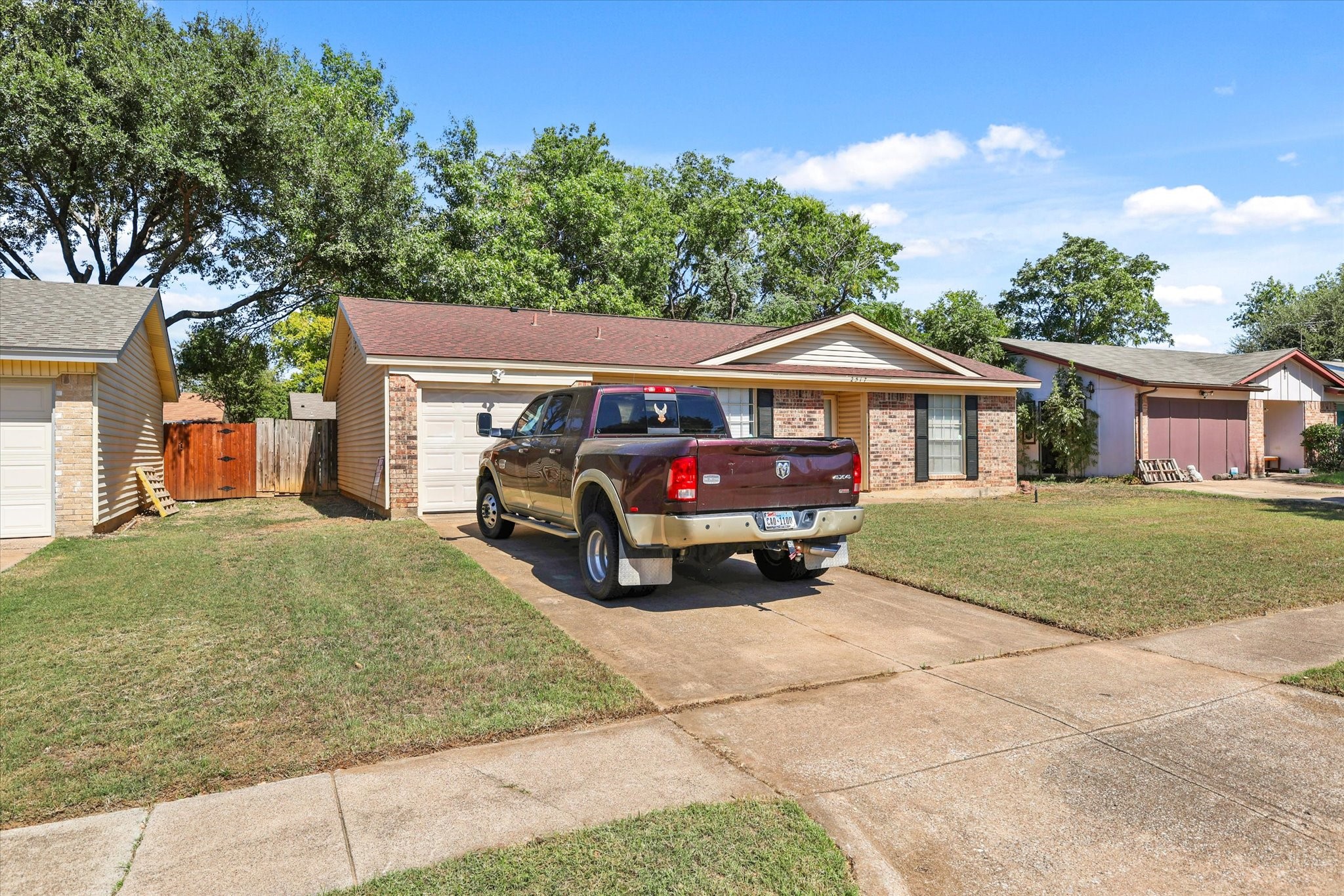 2517 Meadow Lark Lane