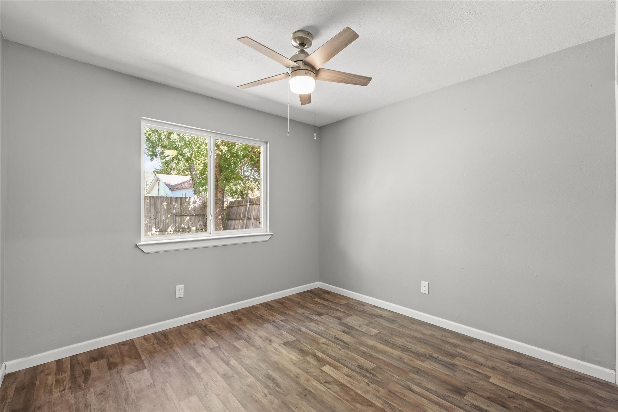 2517 Meadow Lark Lane