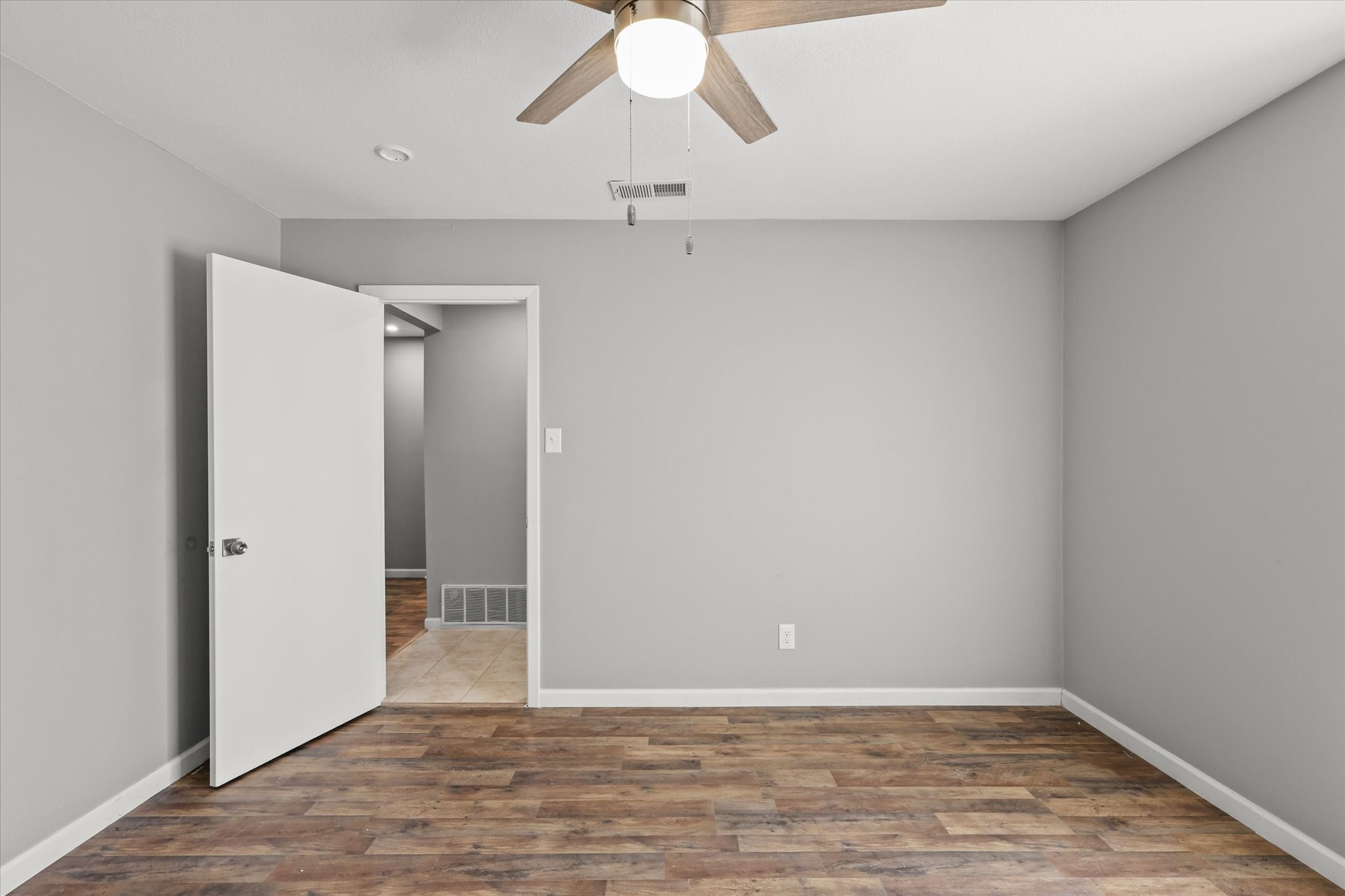 2517 Meadow Lark Lane