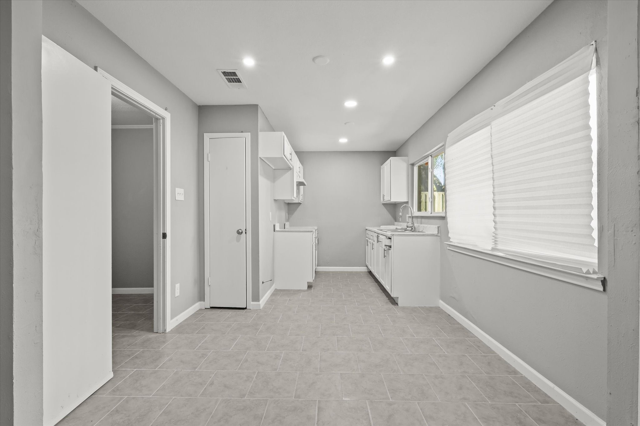 2517 Meadow Lark Lane