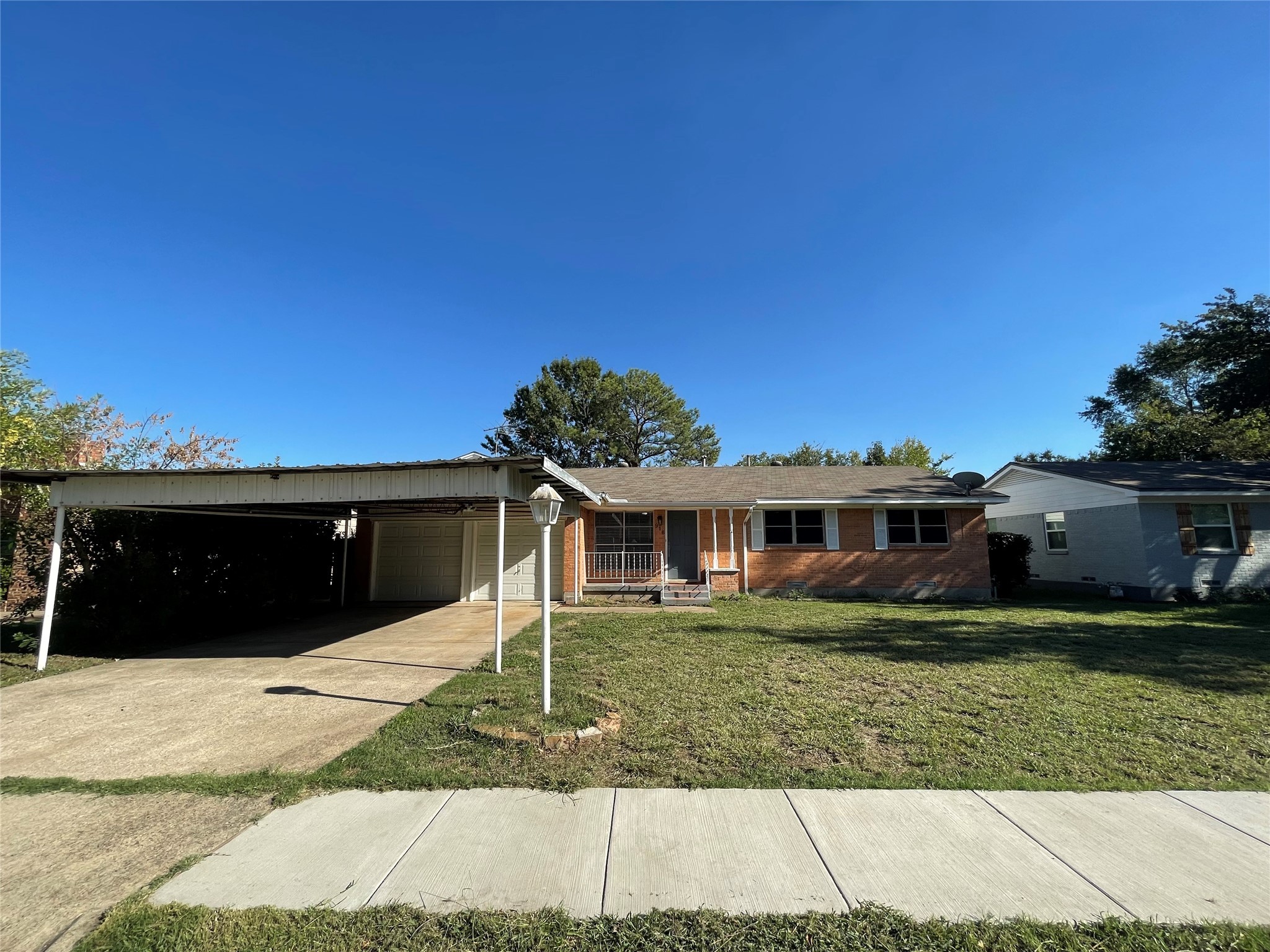 916 Royal Street