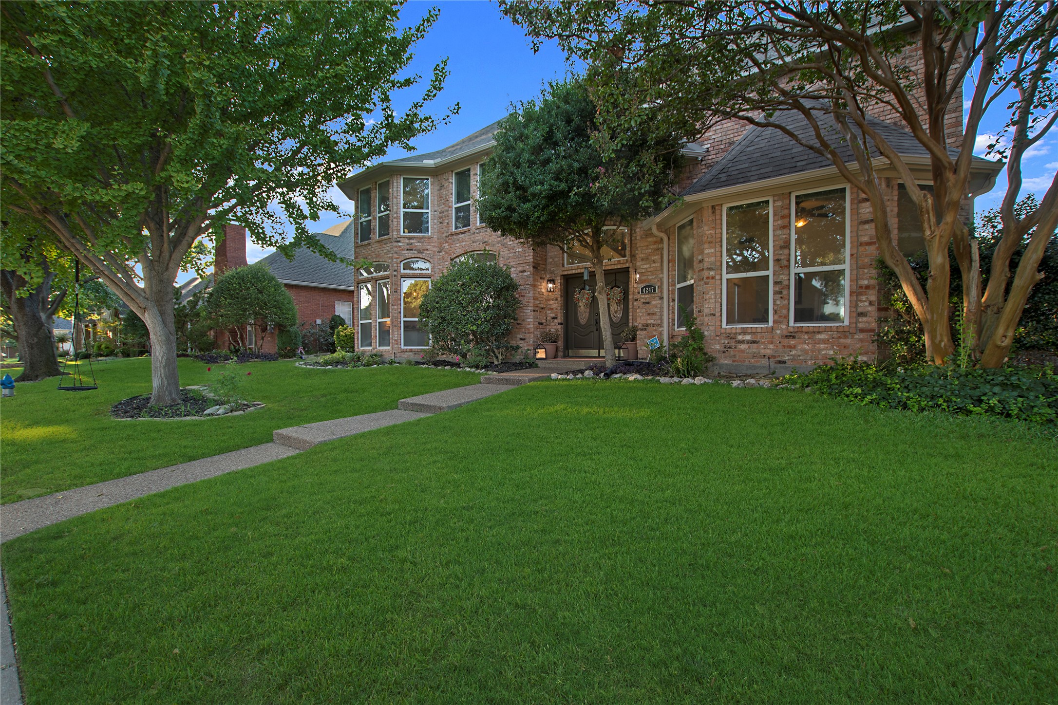 4247 W Creek Drive
