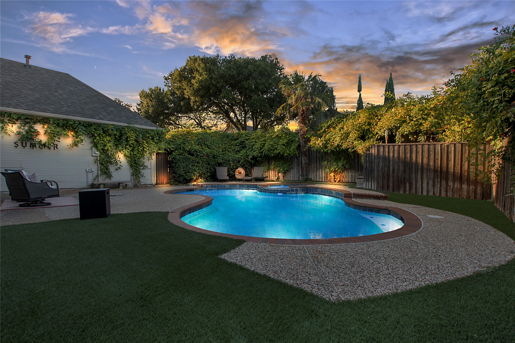 4247 W Creek Drive