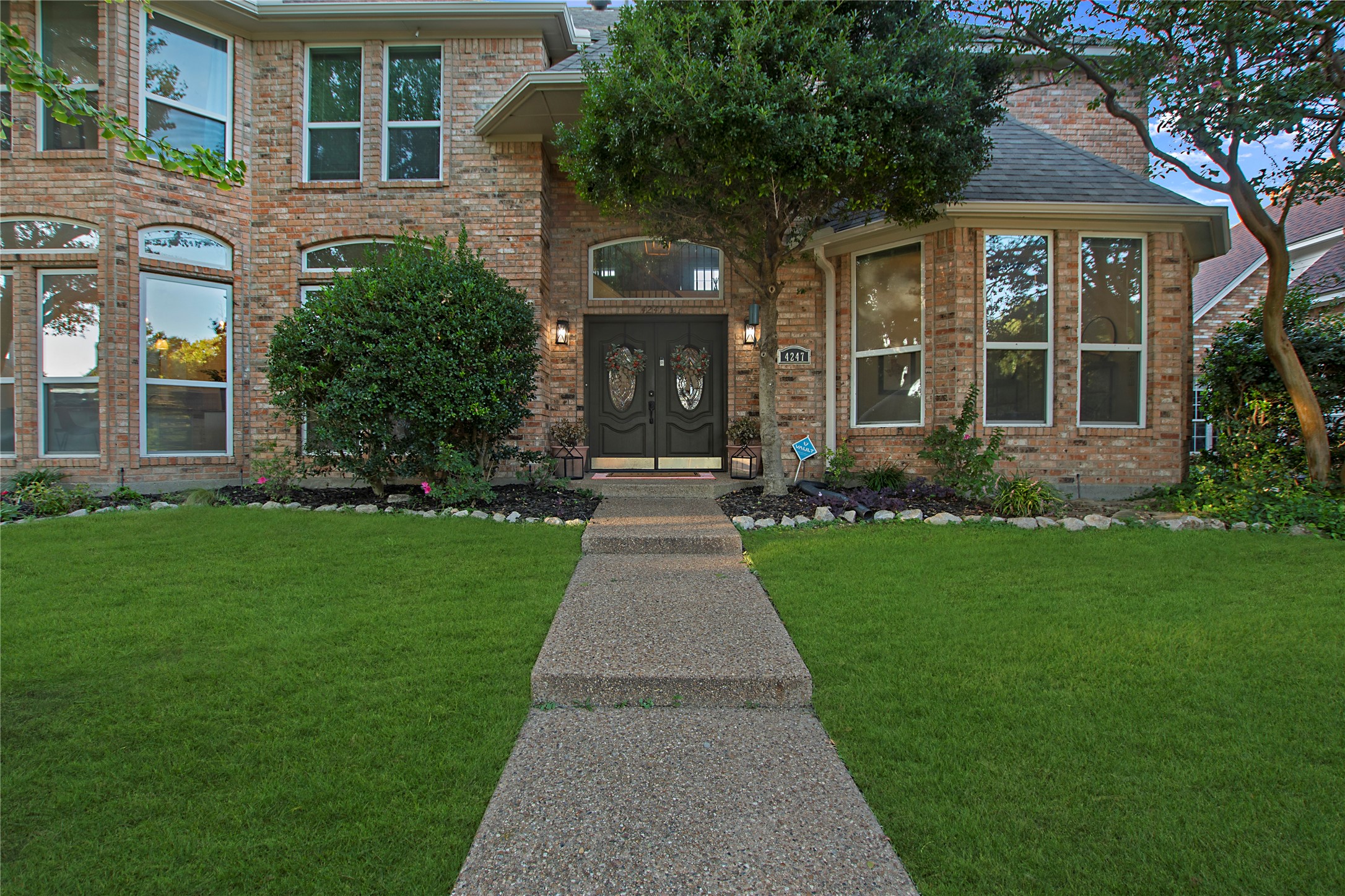 4247 W Creek Drive