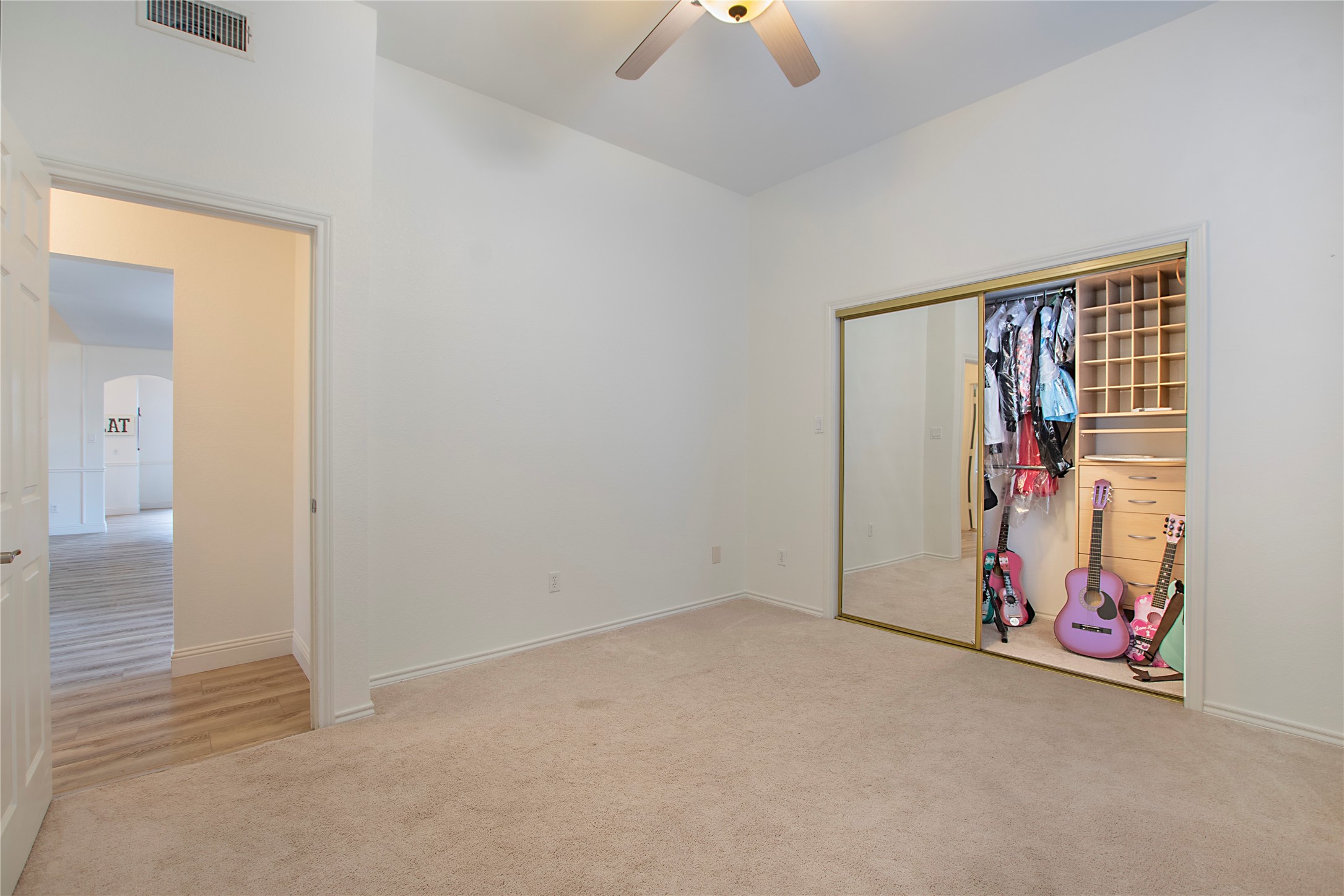 4247 W Creek Drive