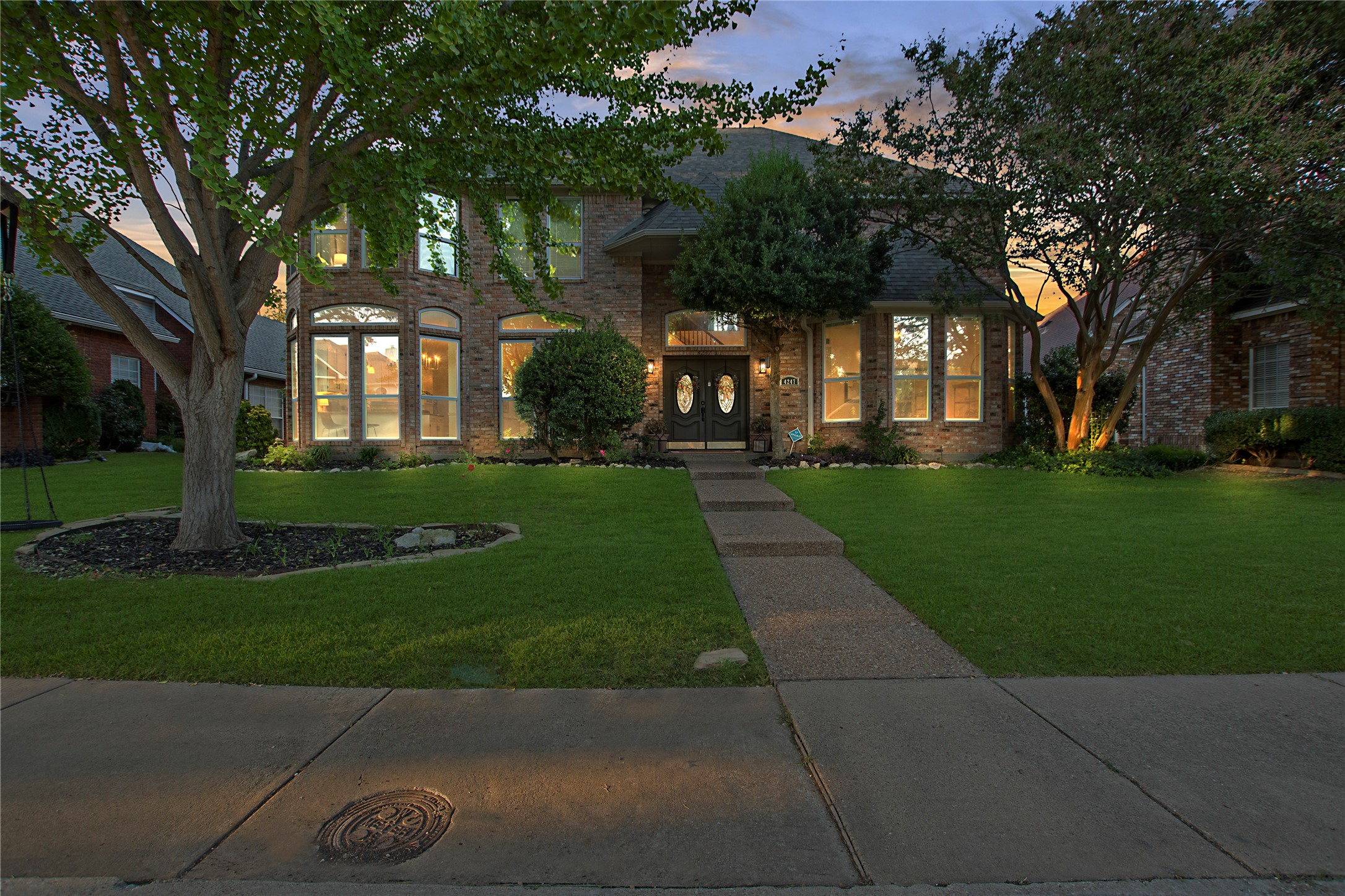 4247 W Creek Drive