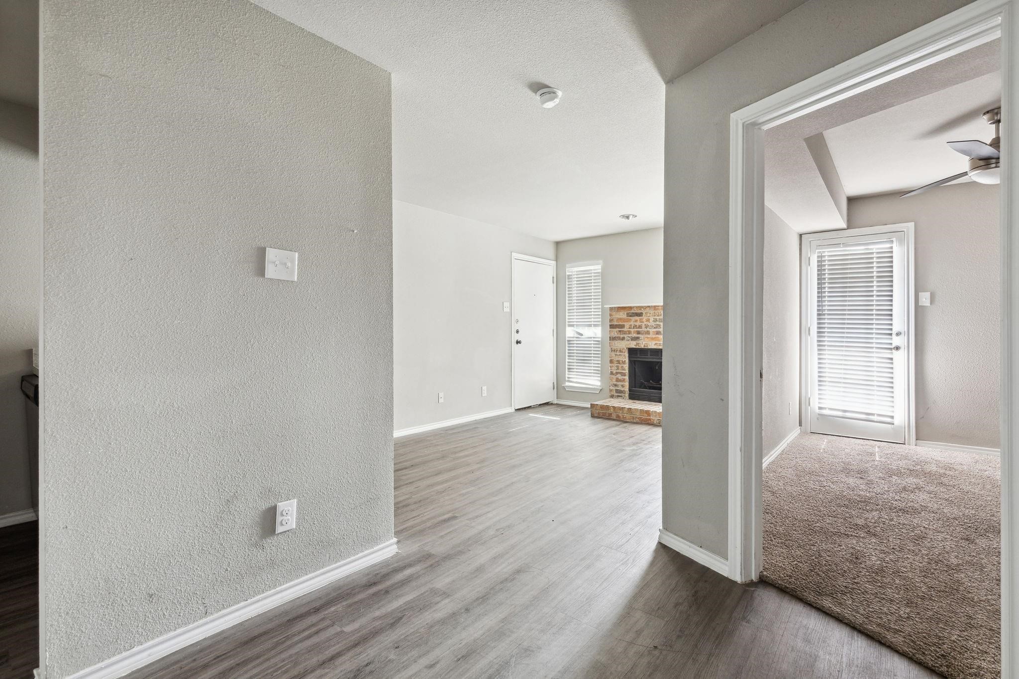 9520 Royal Lane 219
