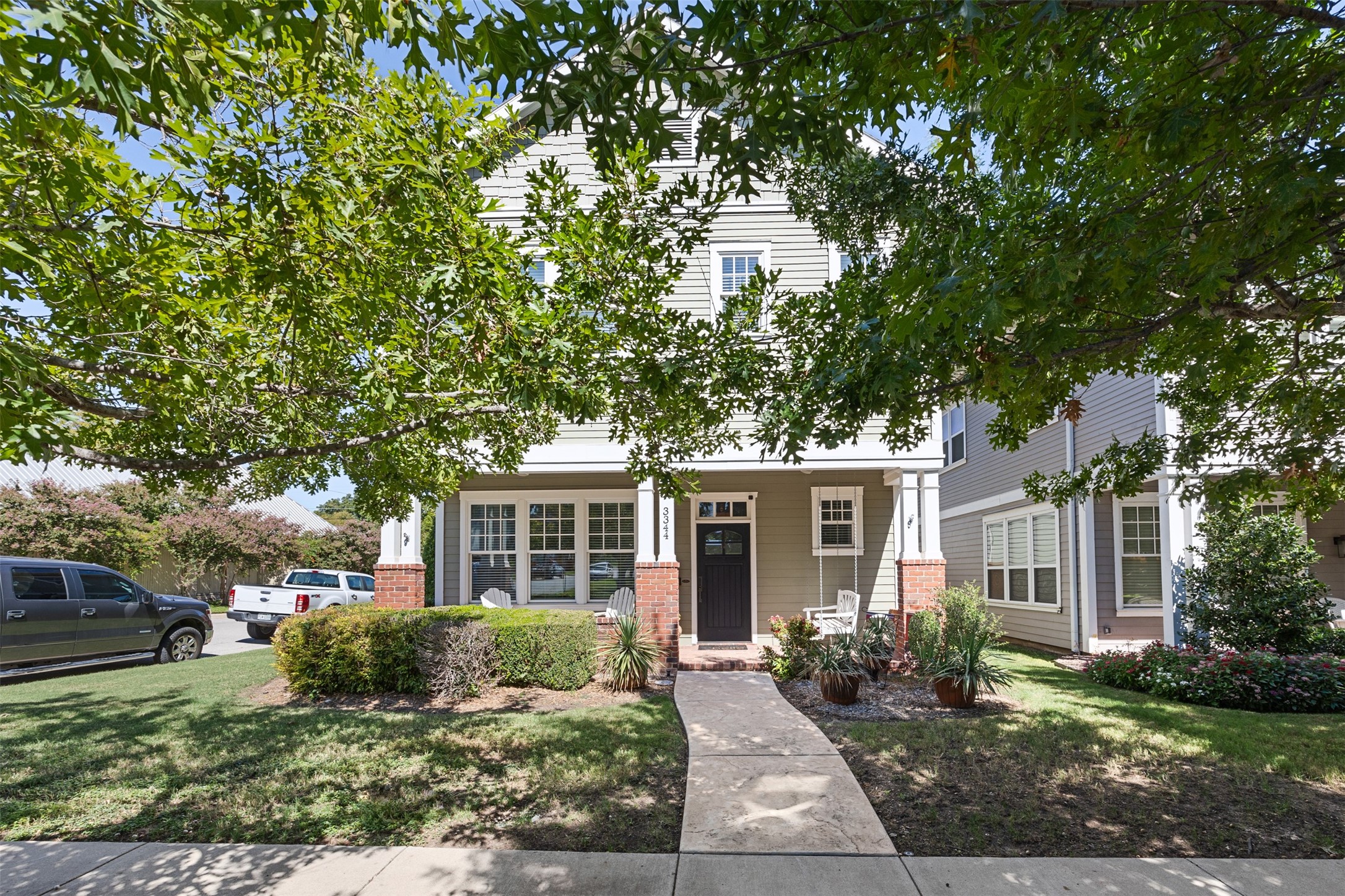 3344 Hamilton Avenue