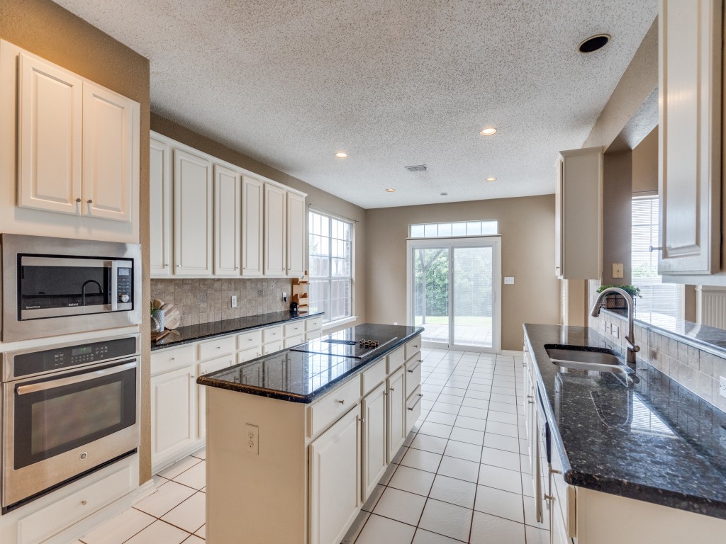 4100 Benoit Drive