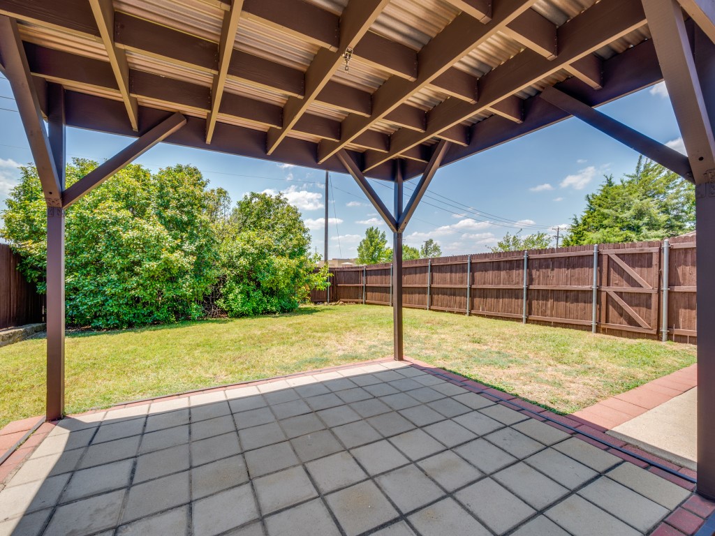 4100 Benoit Drive
