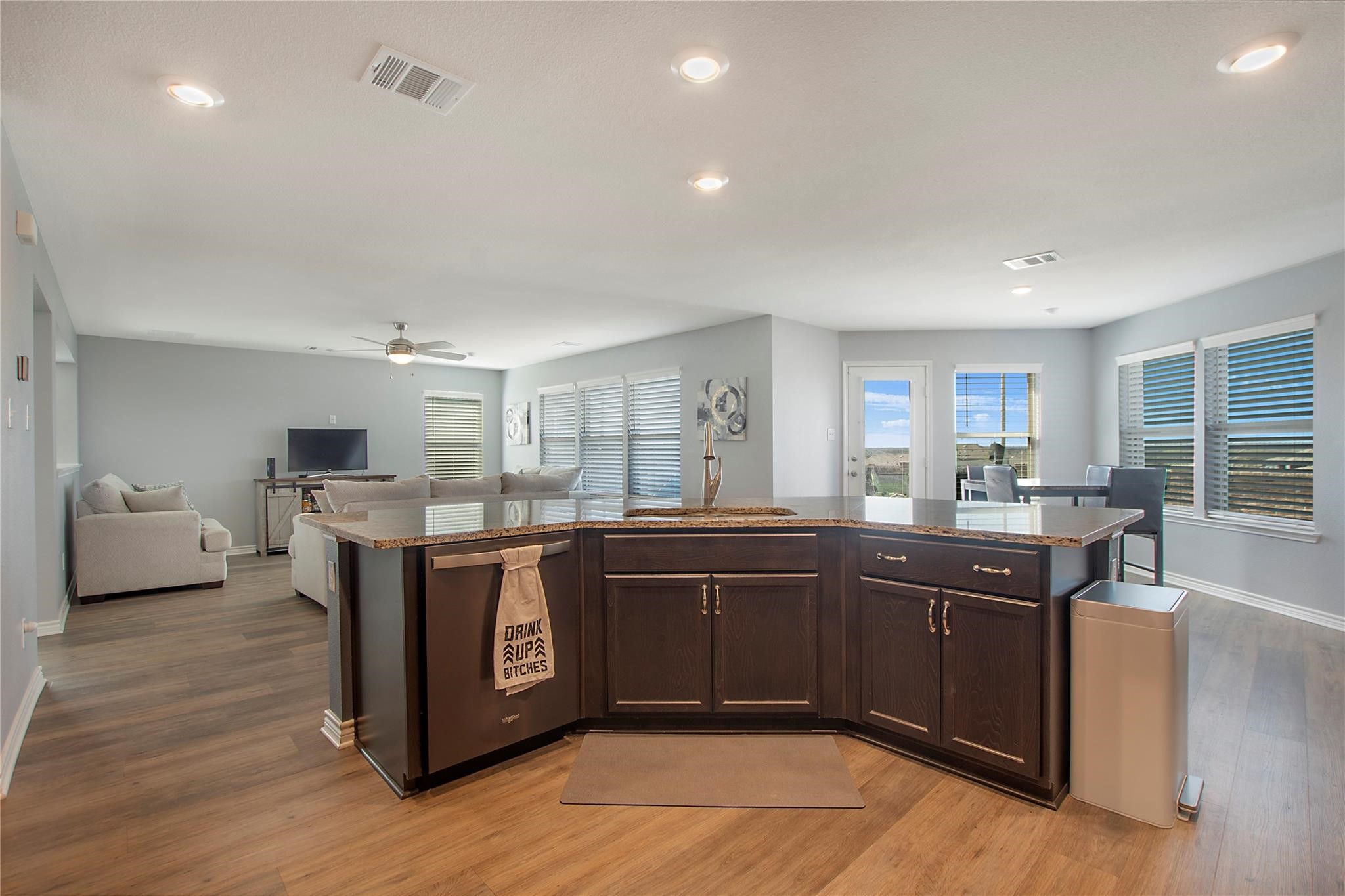 2725 Tobias Lane