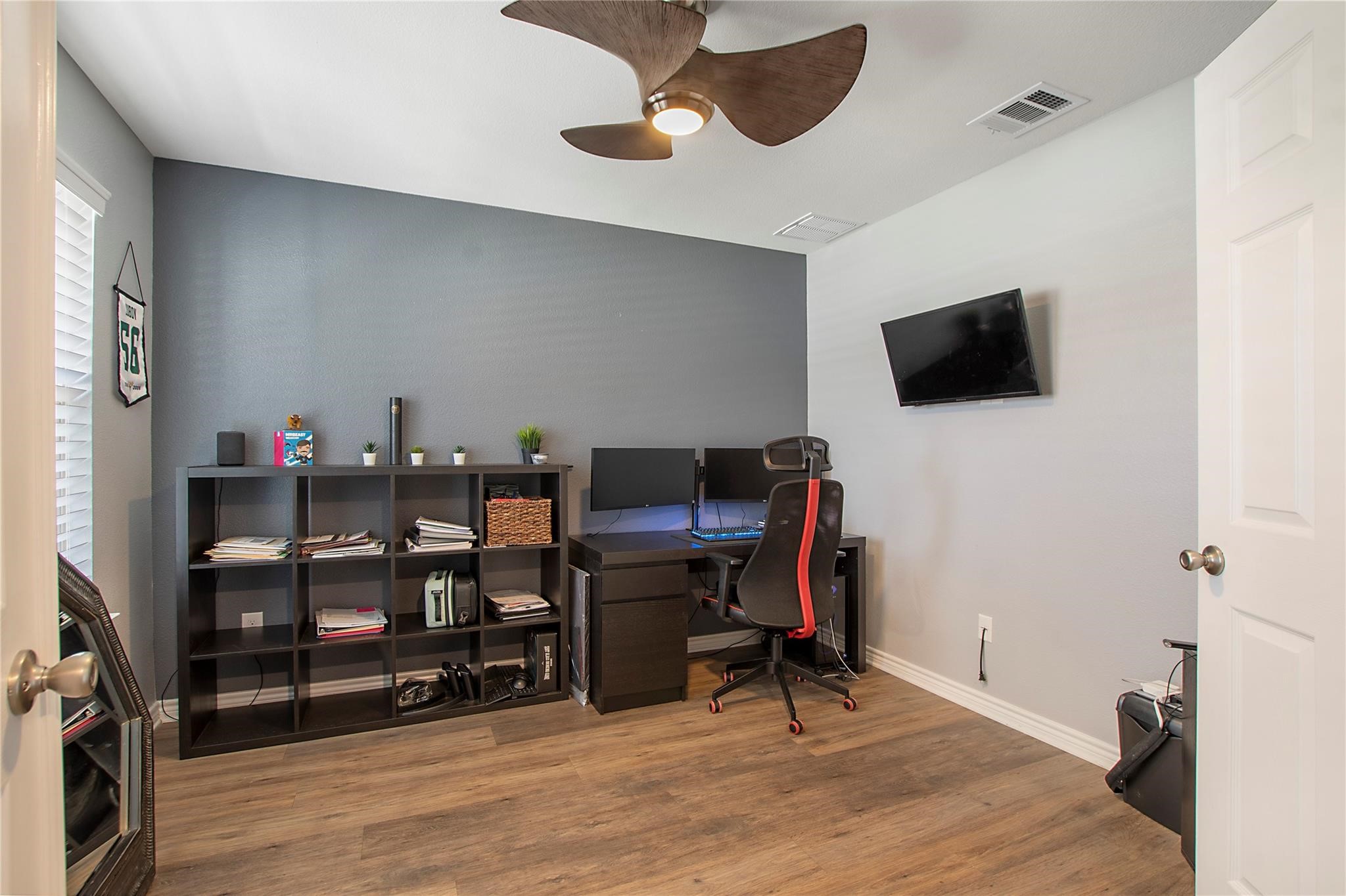 2725 Tobias Lane