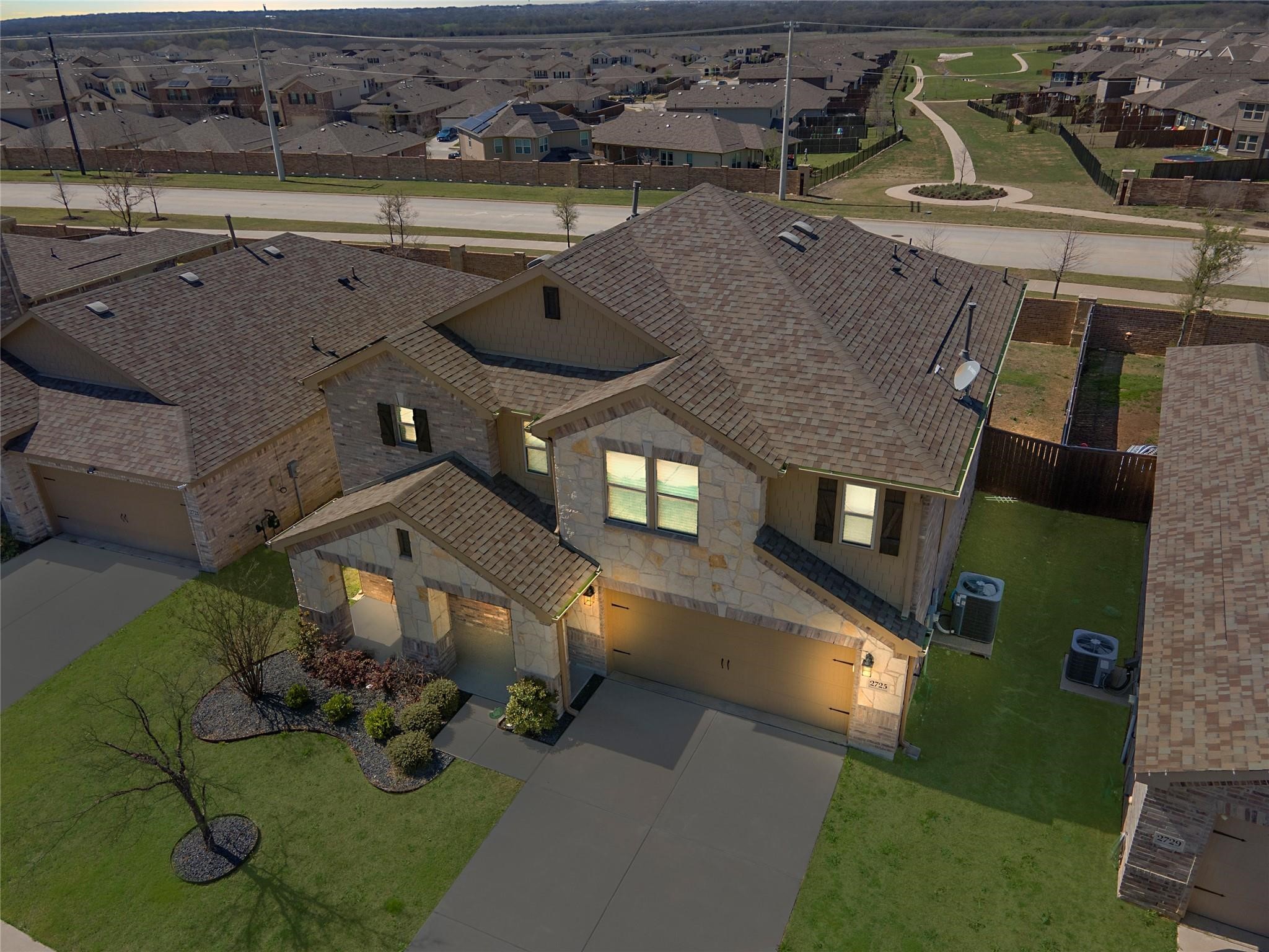2725 Tobias Lane