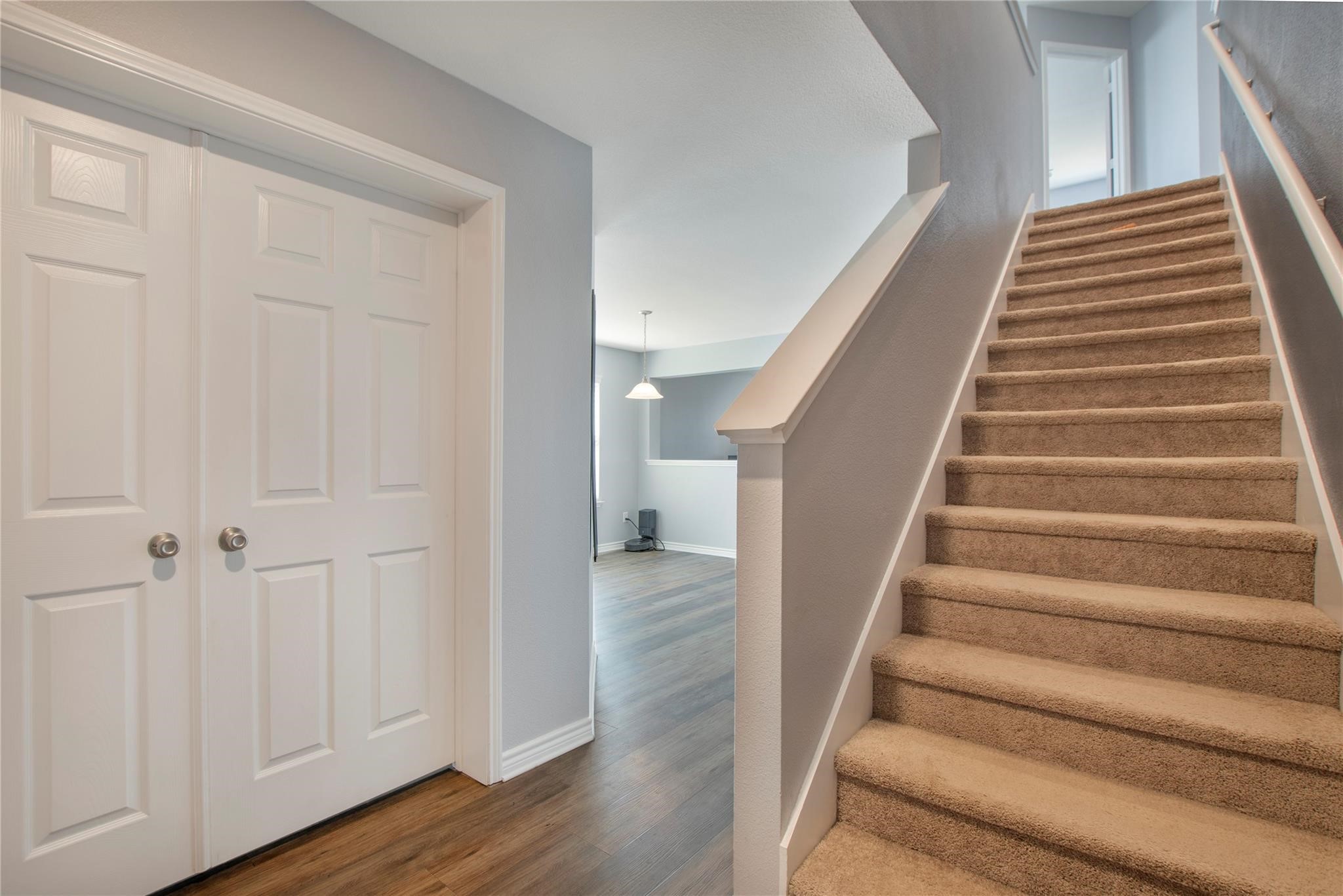 2725 Tobias Lane