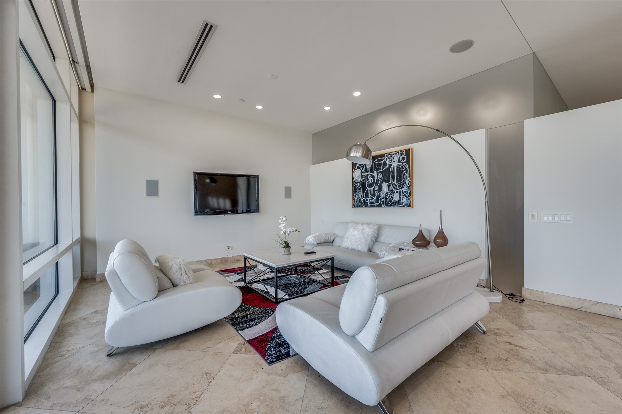 2430 Victory Park 2208