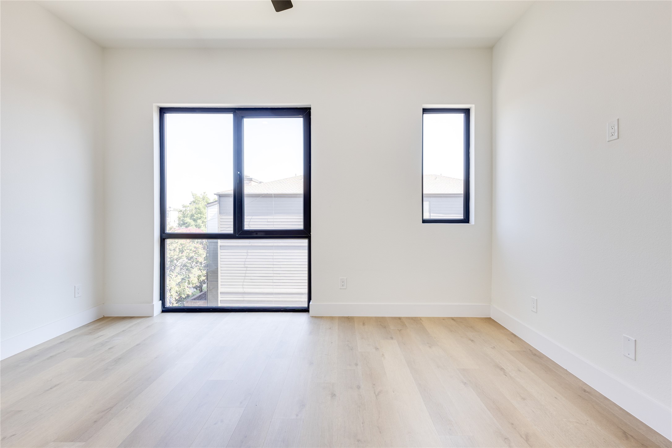 4206 Cabell Drive 102