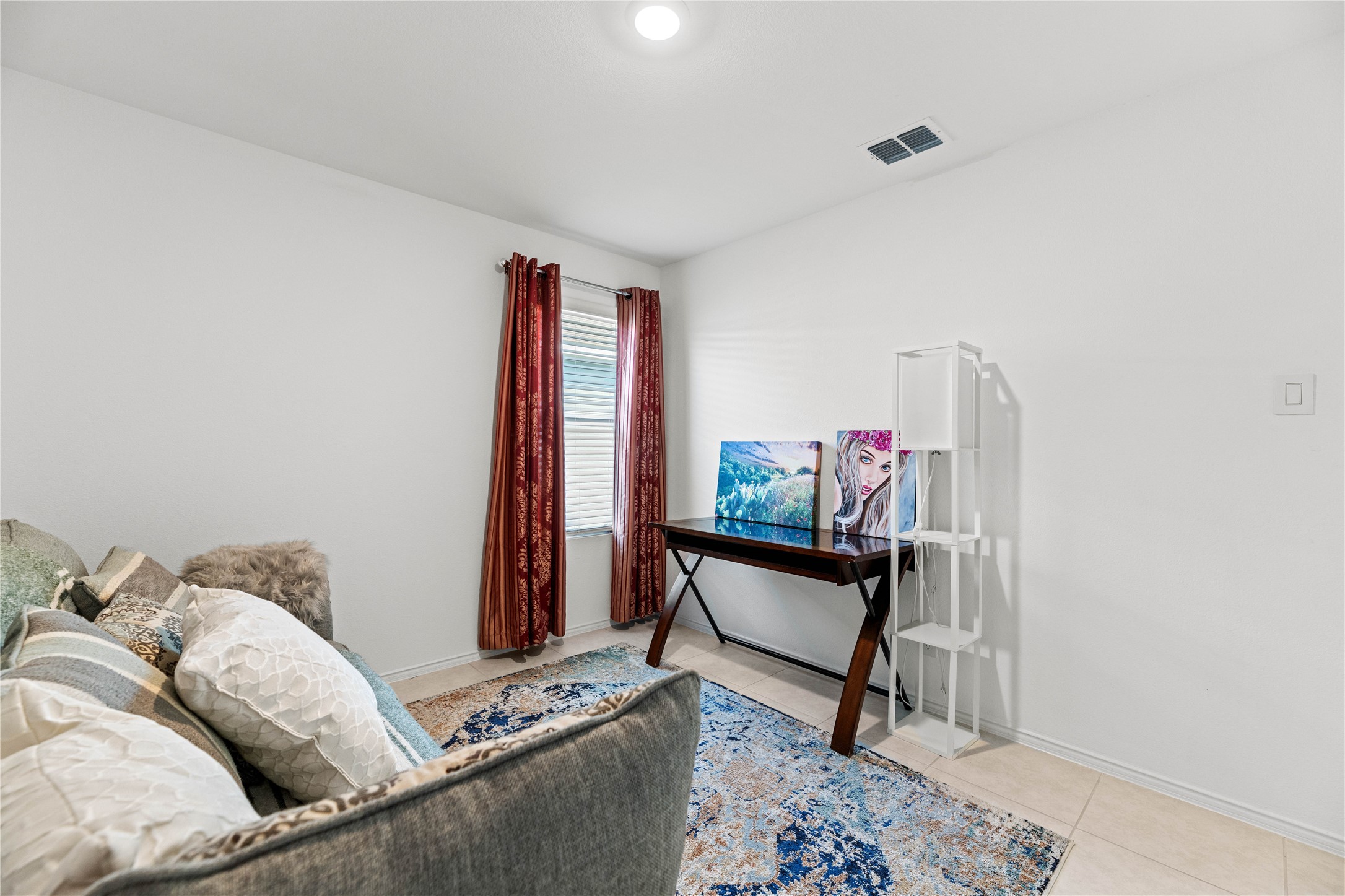 7516 Bluebell Lane