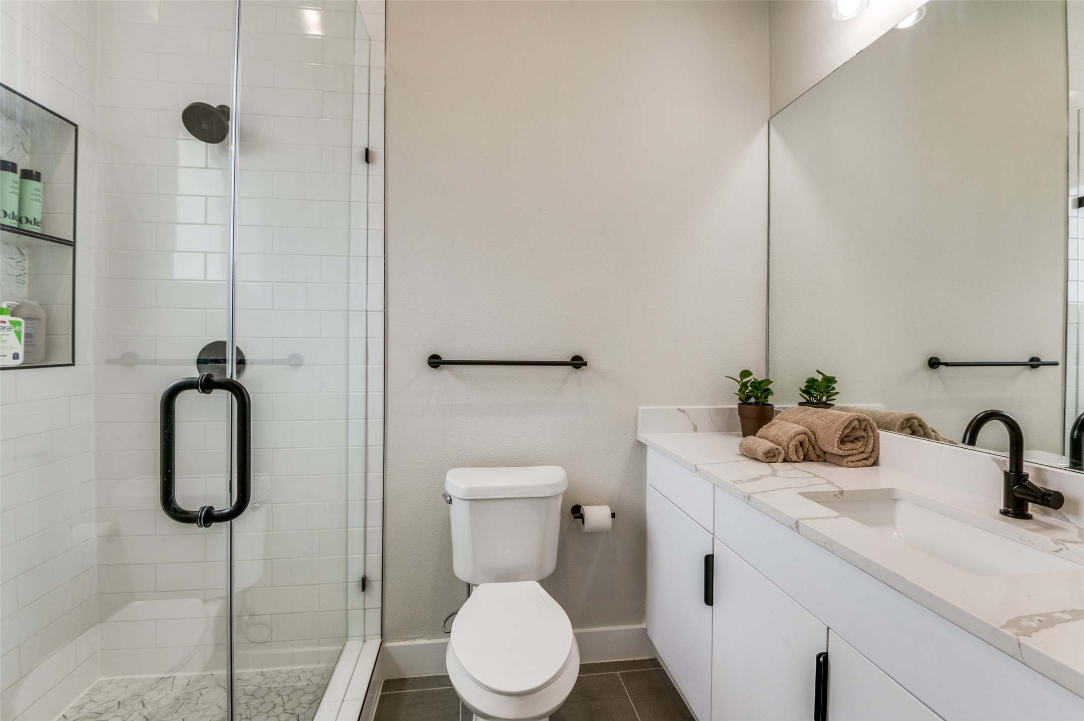 145 N Henderson Avenue 104